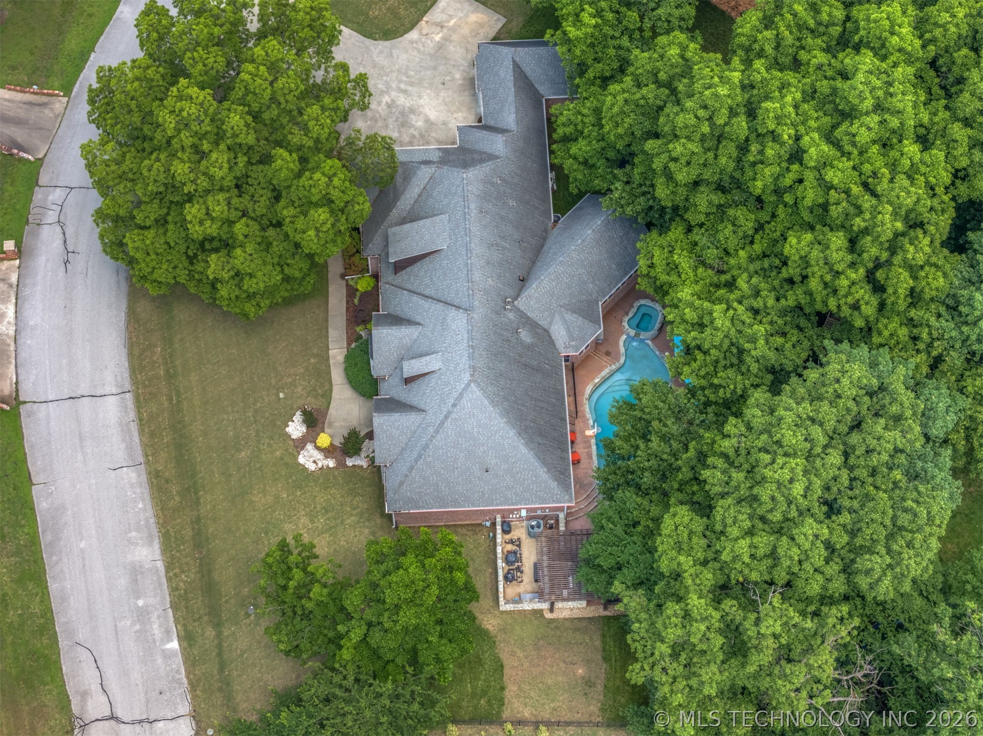 13711 S 18th Street Bixby OK 74008