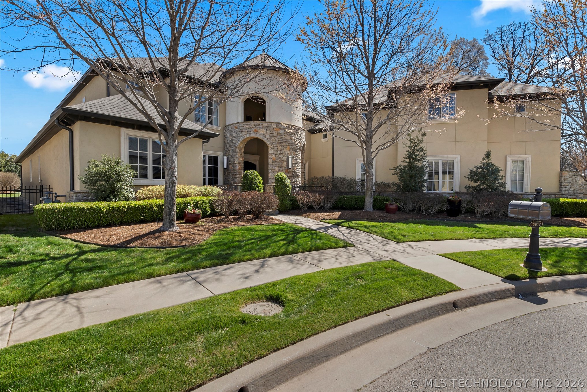 10617 S Winston Court Tulsa OK 74137