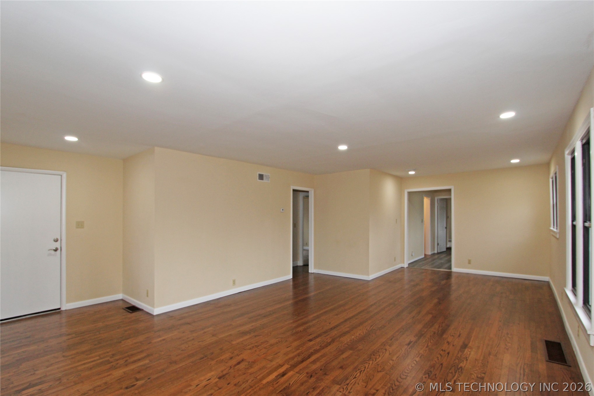 616 S Maple Street Nowata OK 74048