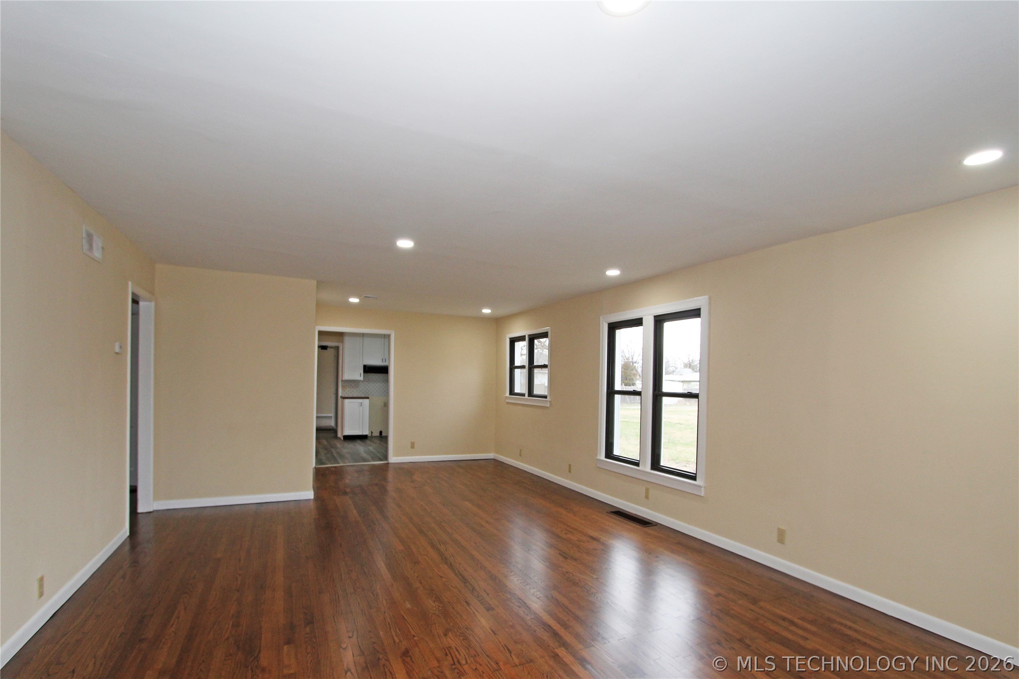 616 S Maple Street Nowata OK 74048