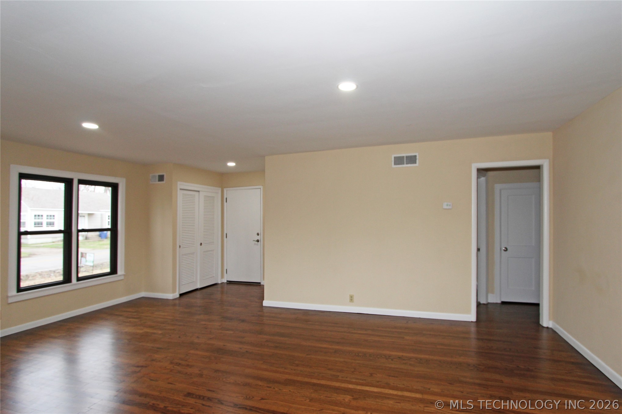 616 S Maple Street Nowata OK 74048