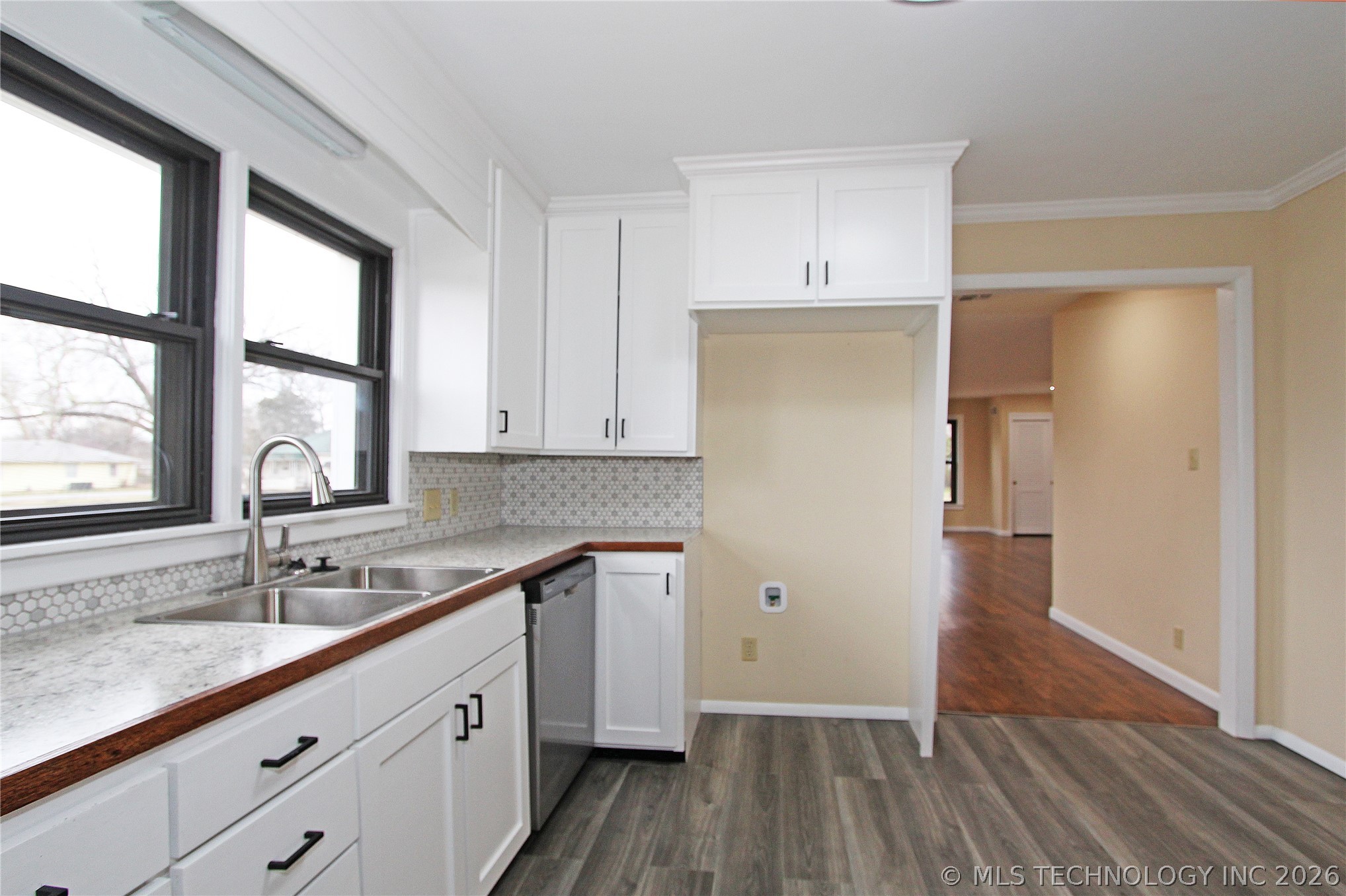 616 S Maple Street Nowata OK 74048