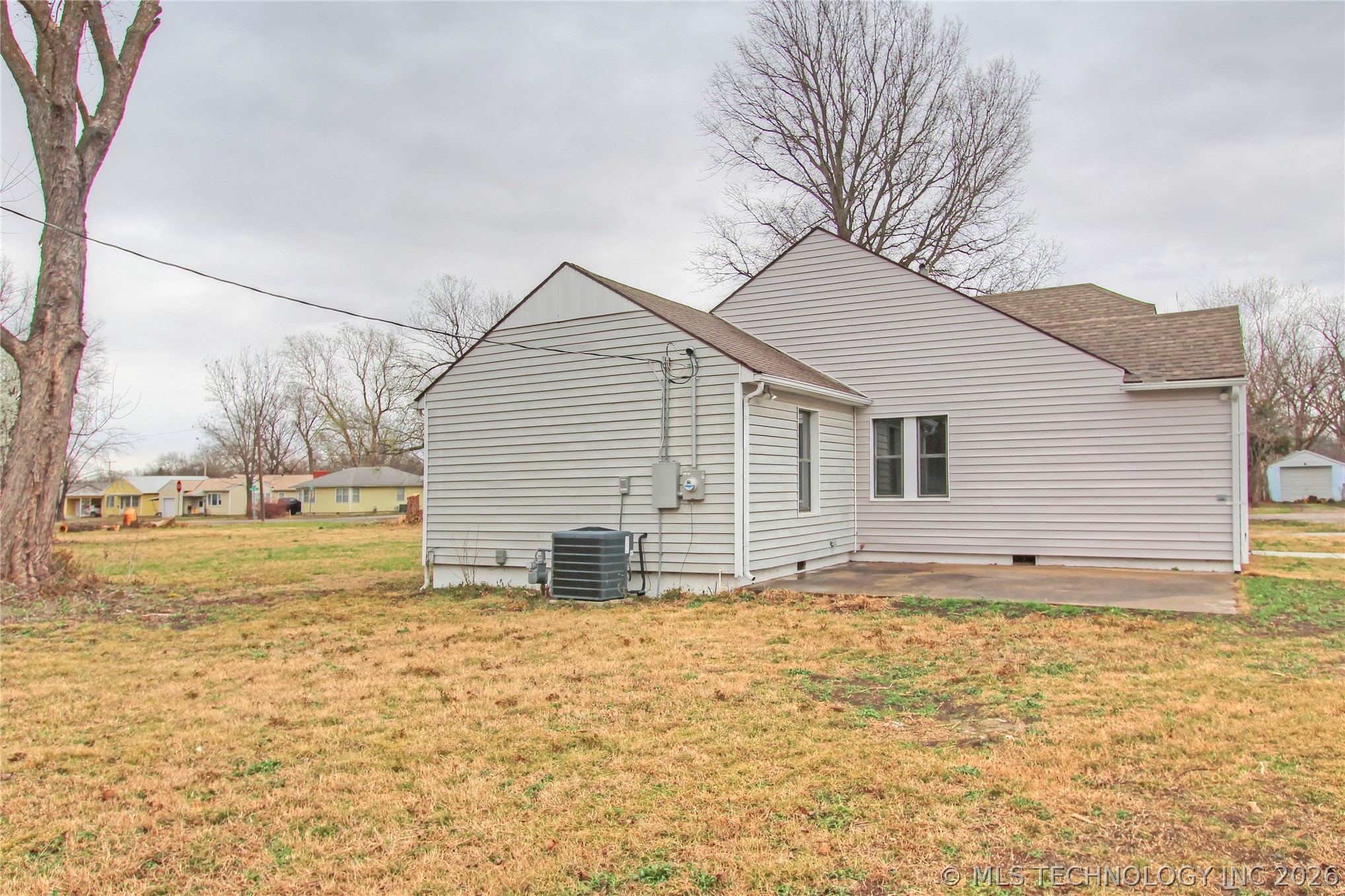 616 S Maple Street Nowata OK 74048