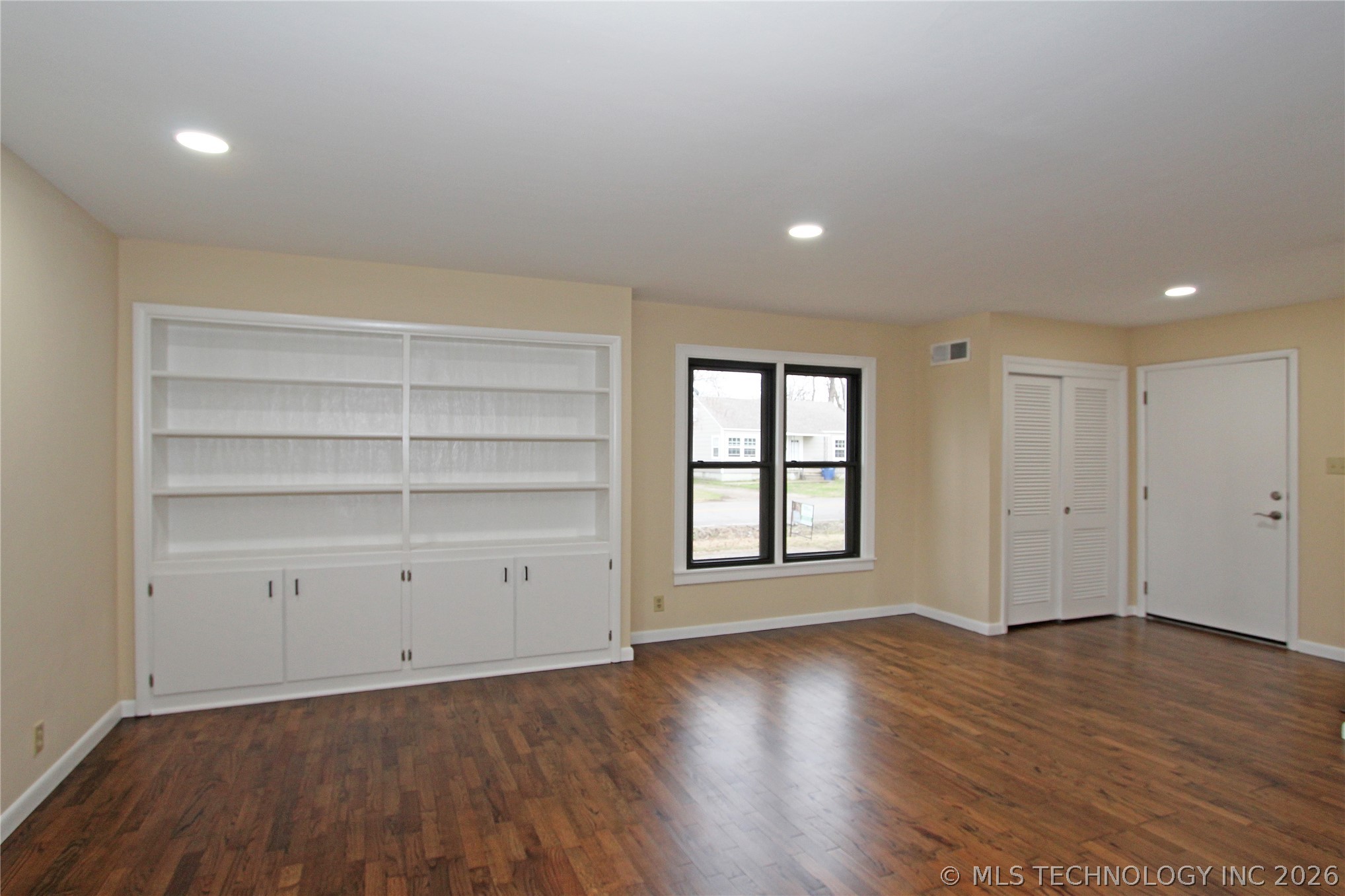 616 S Maple Street Nowata OK 74048