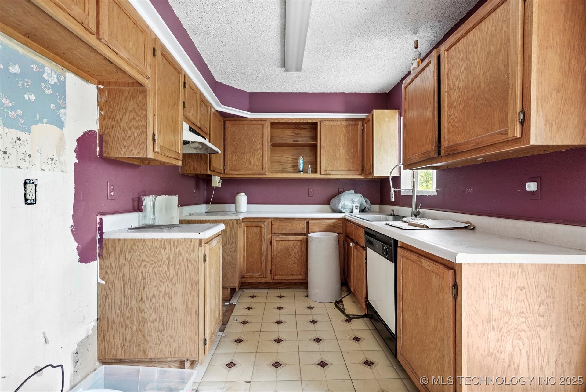 705 W Hartford Place Broken Arrow OK 74012