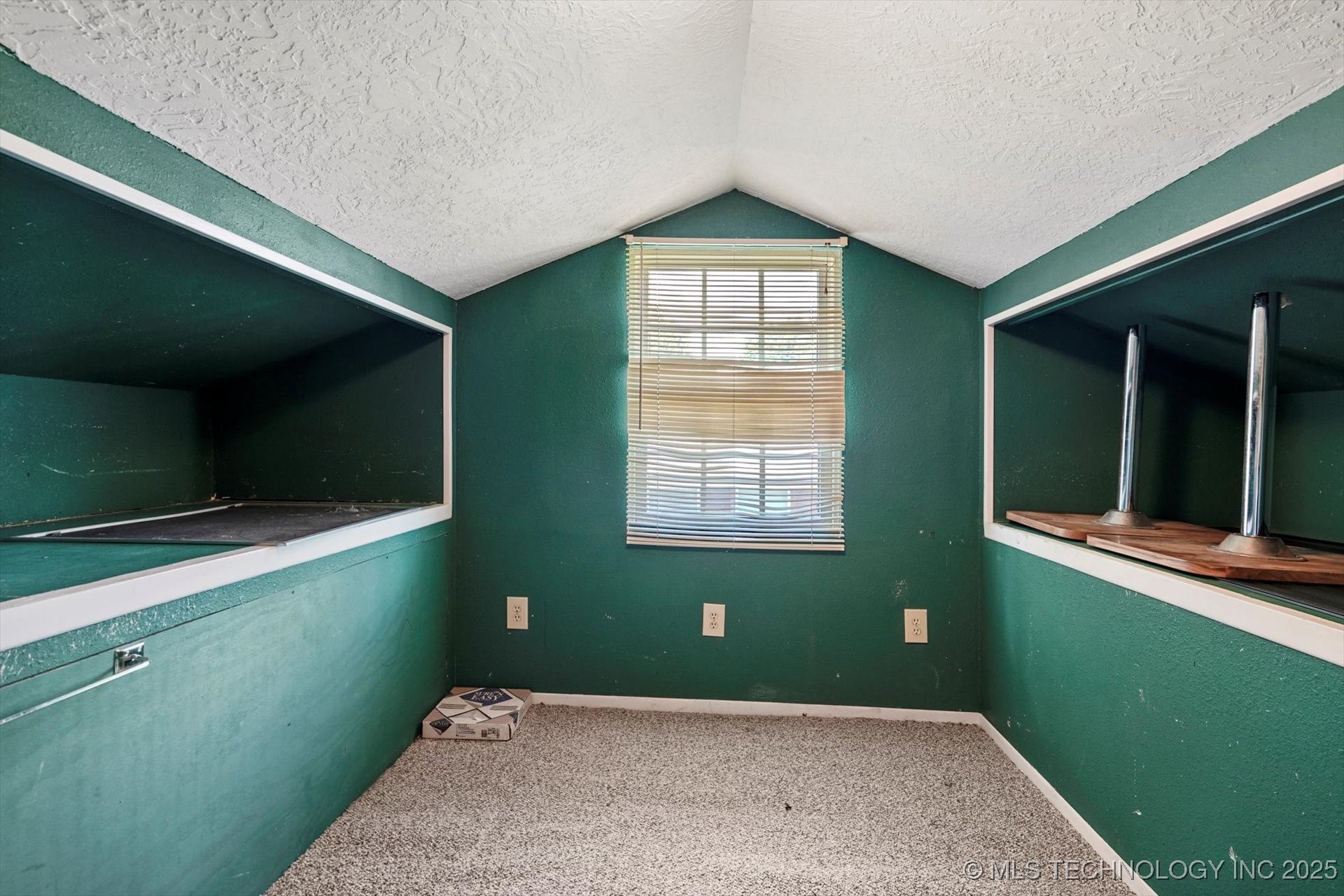 705 W Hartford Place Broken Arrow OK 74012