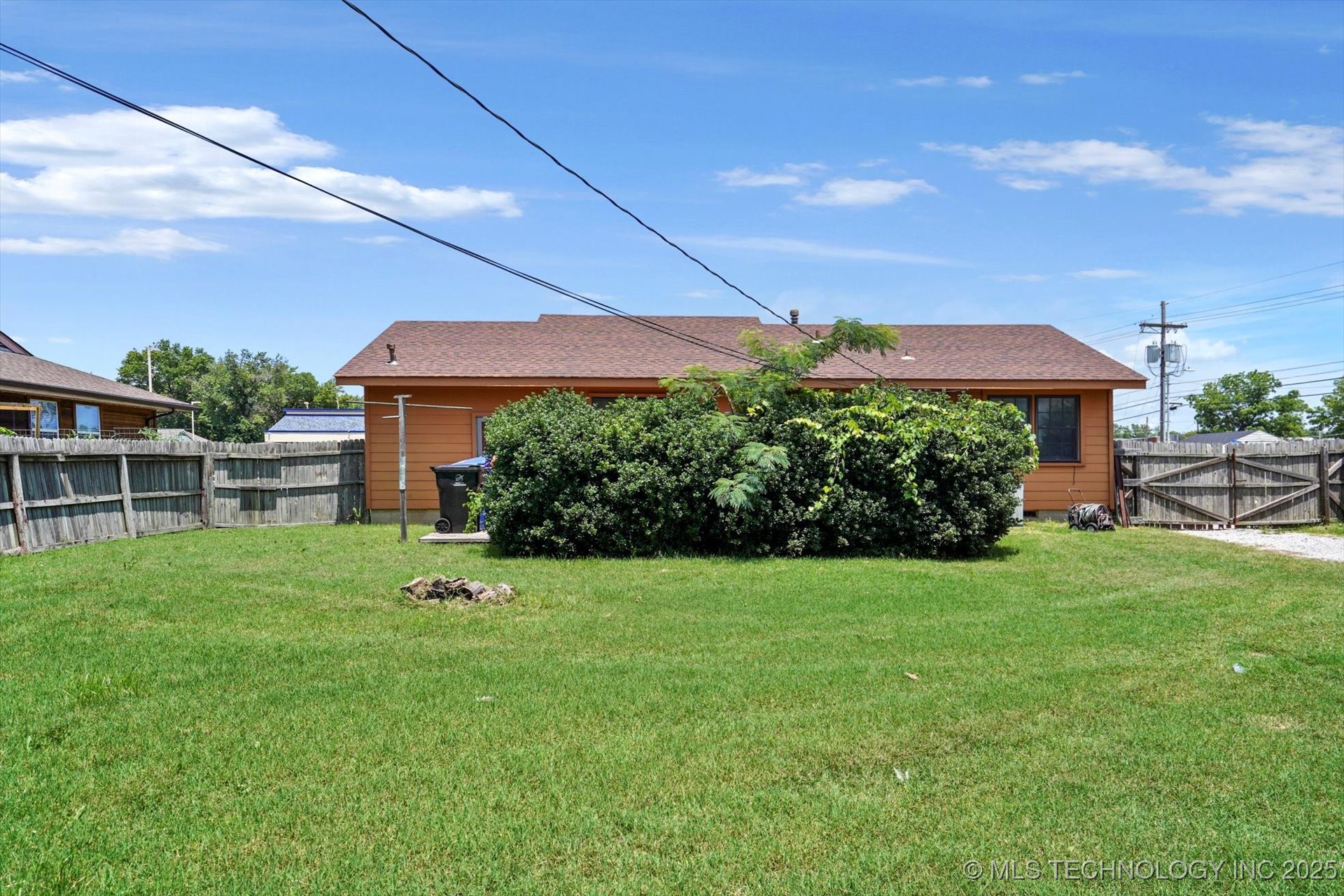 705 W Hartford Place Broken Arrow OK 74012