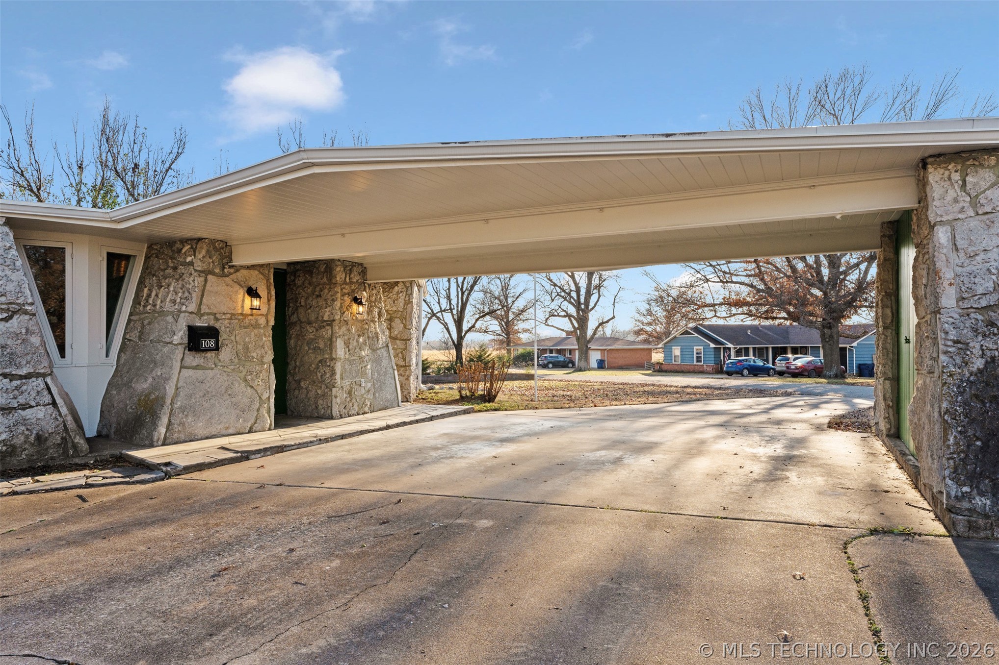 108 Fairmont Road Vinita OK 74301