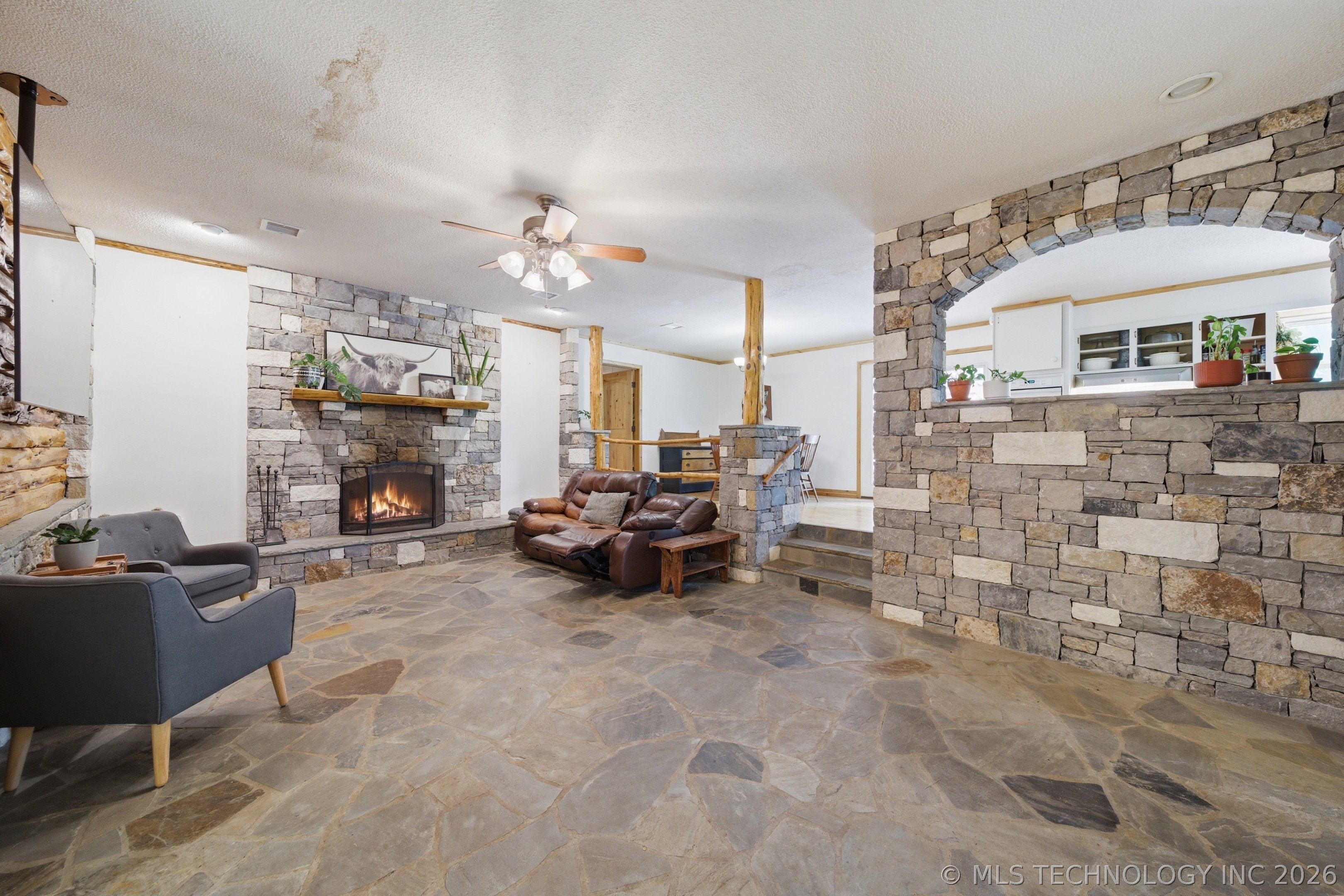 386 N 4295 Road Pryor OK 74361