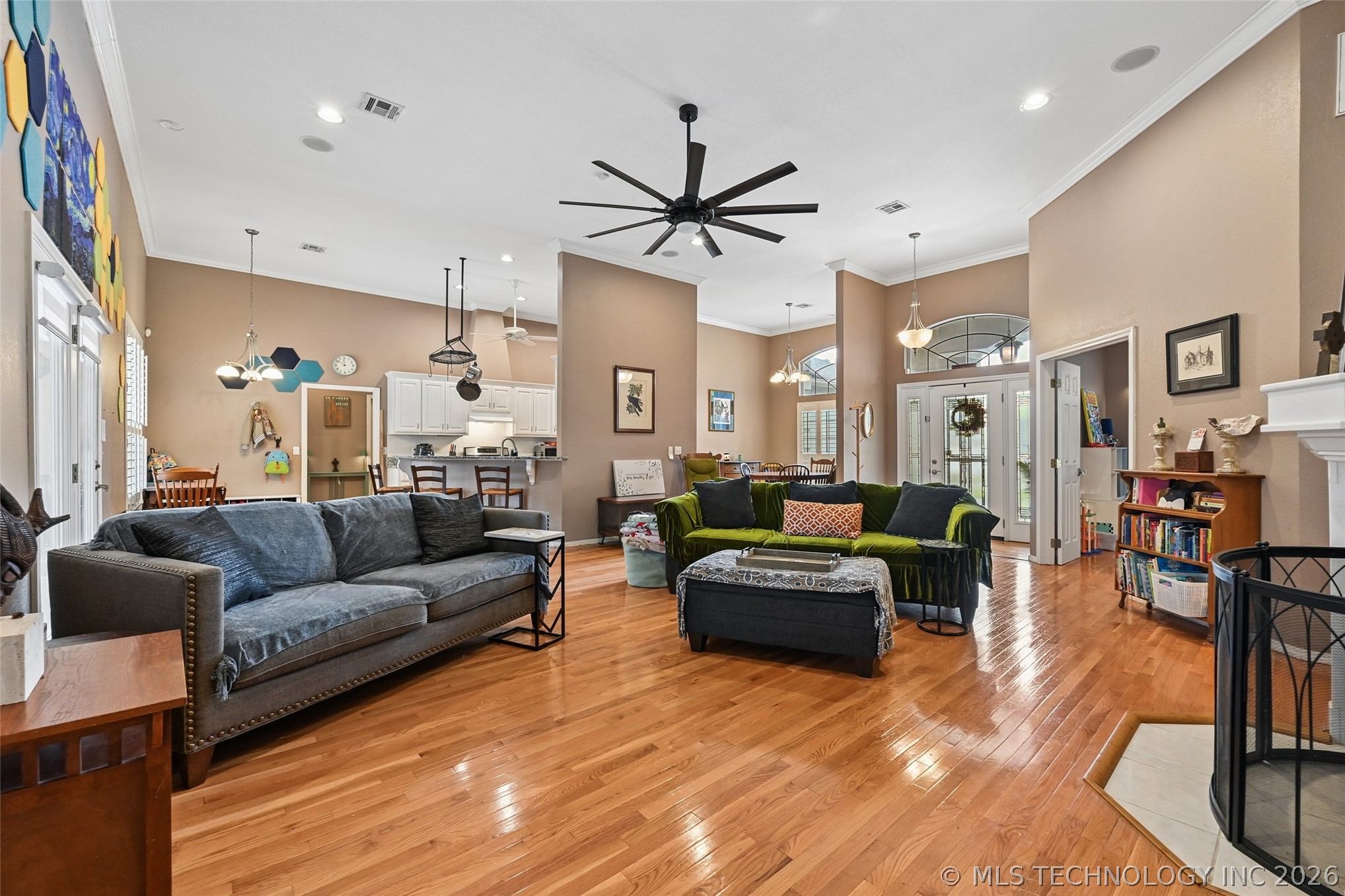 610 W 37th Place Sand Springs OK 74063