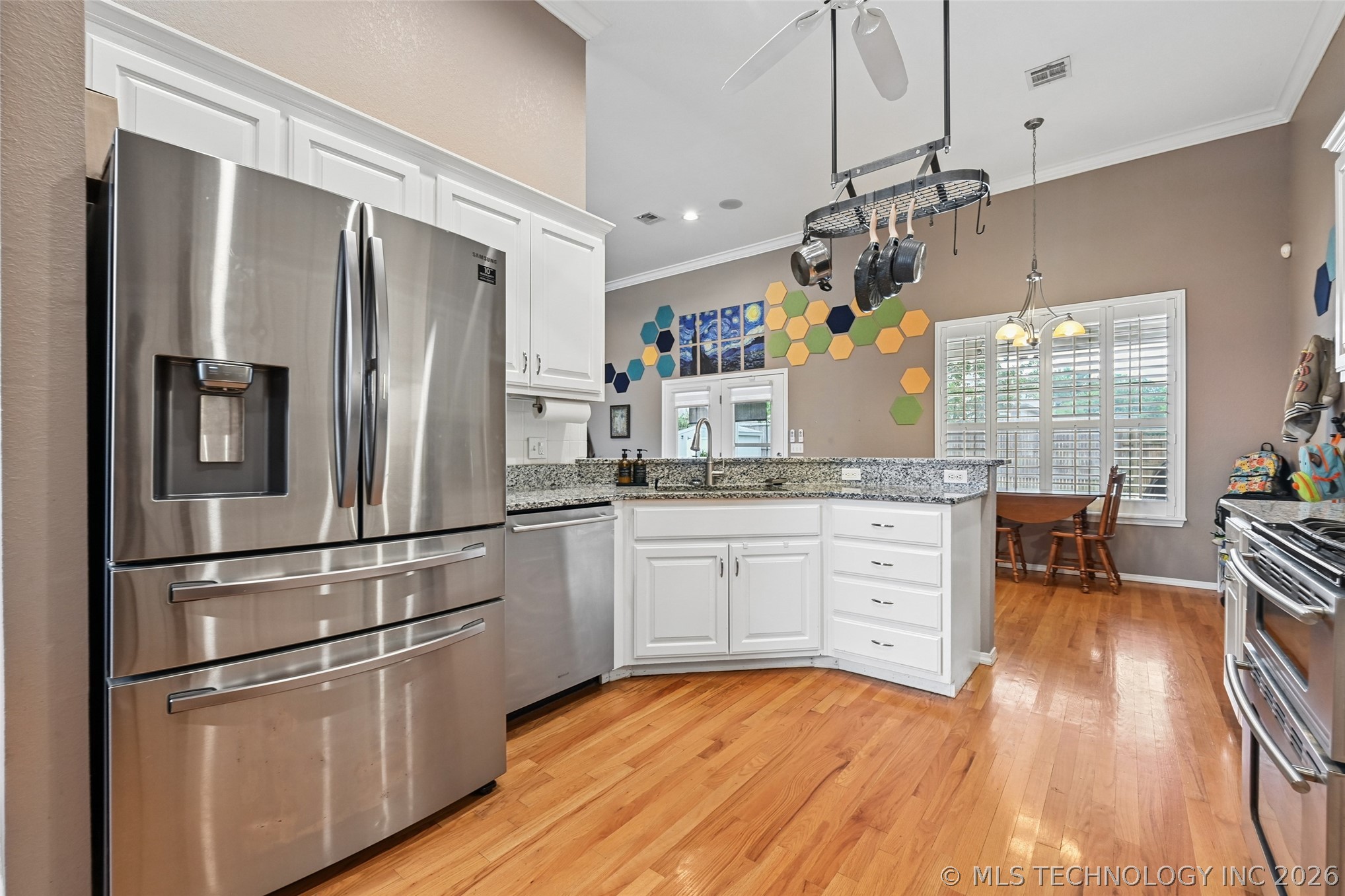 610 W 37th Place Sand Springs OK 74063