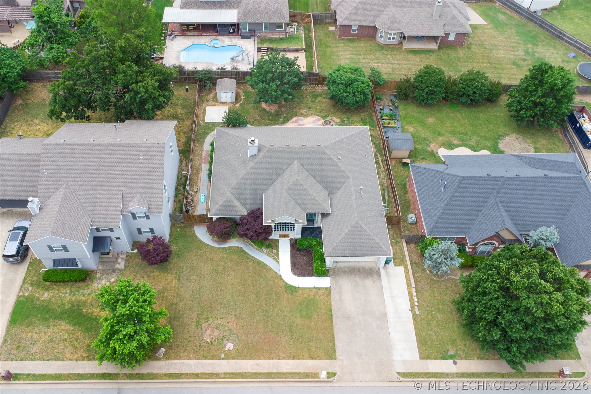 610 W 37th Place Sand Springs OK 74063