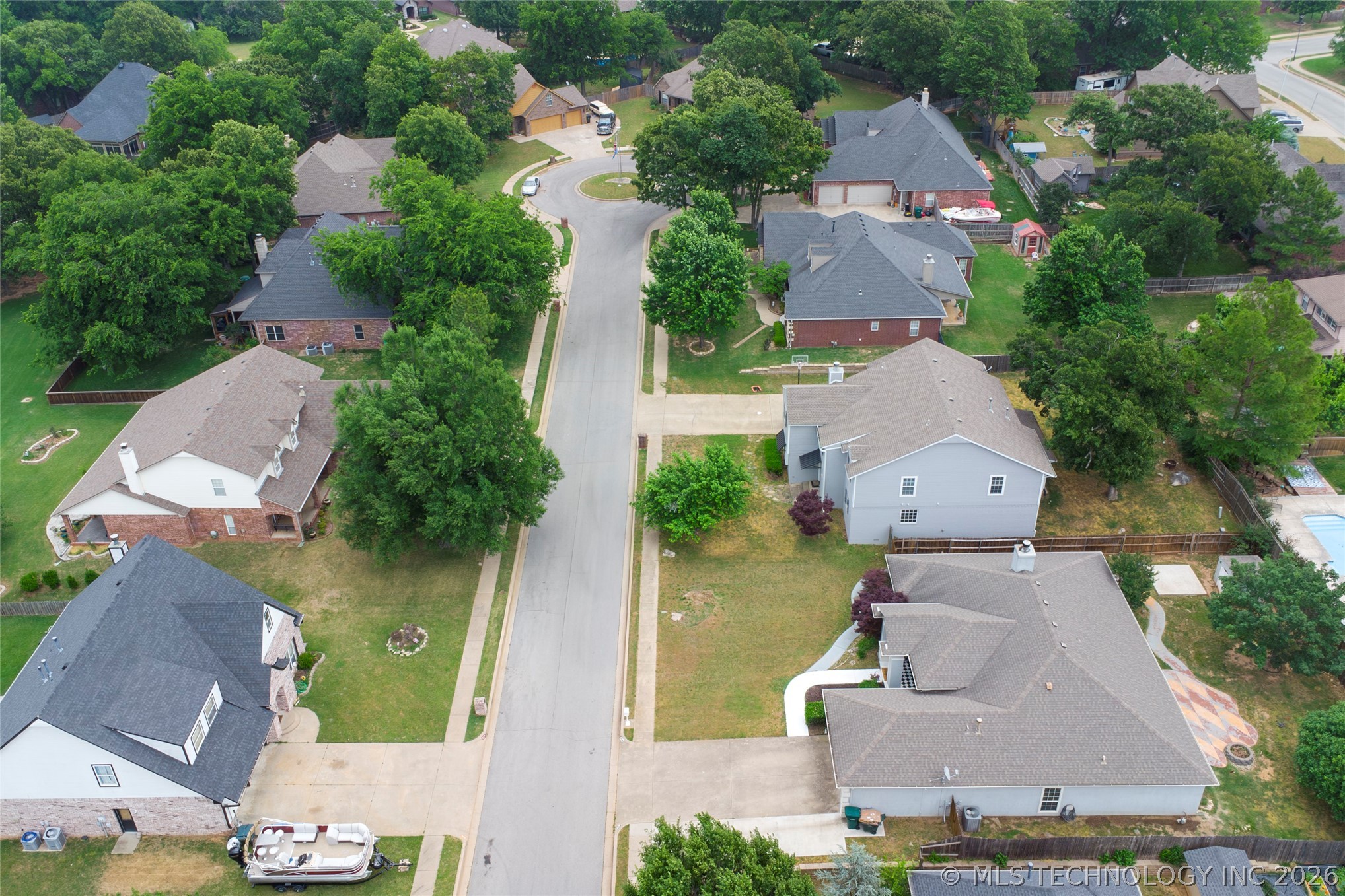 610 W 37th Place Sand Springs OK 74063