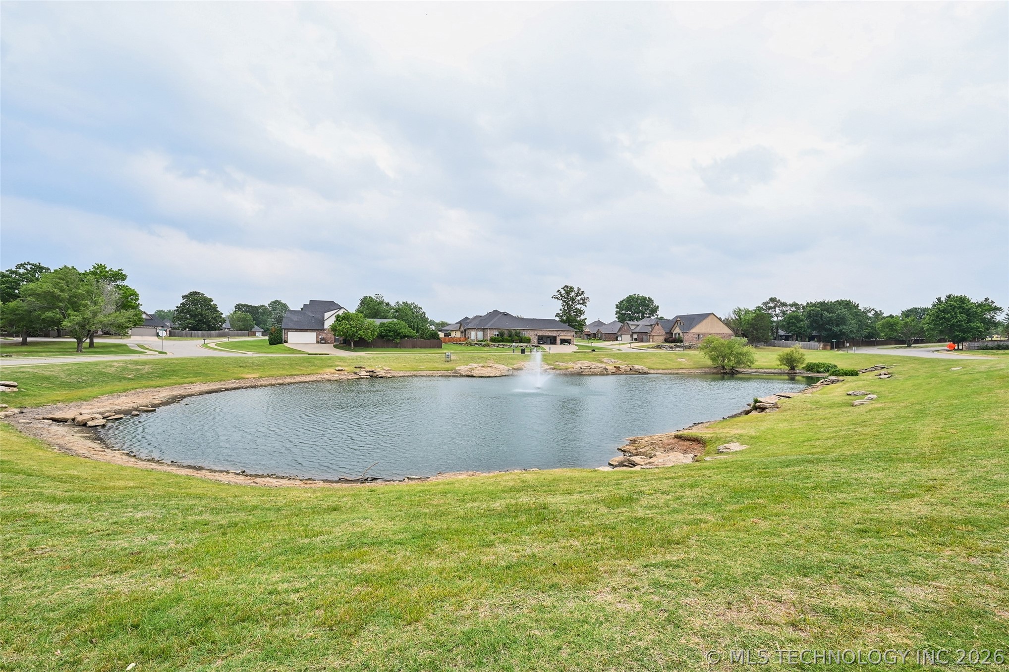 610 W 37th Place Sand Springs OK 74063