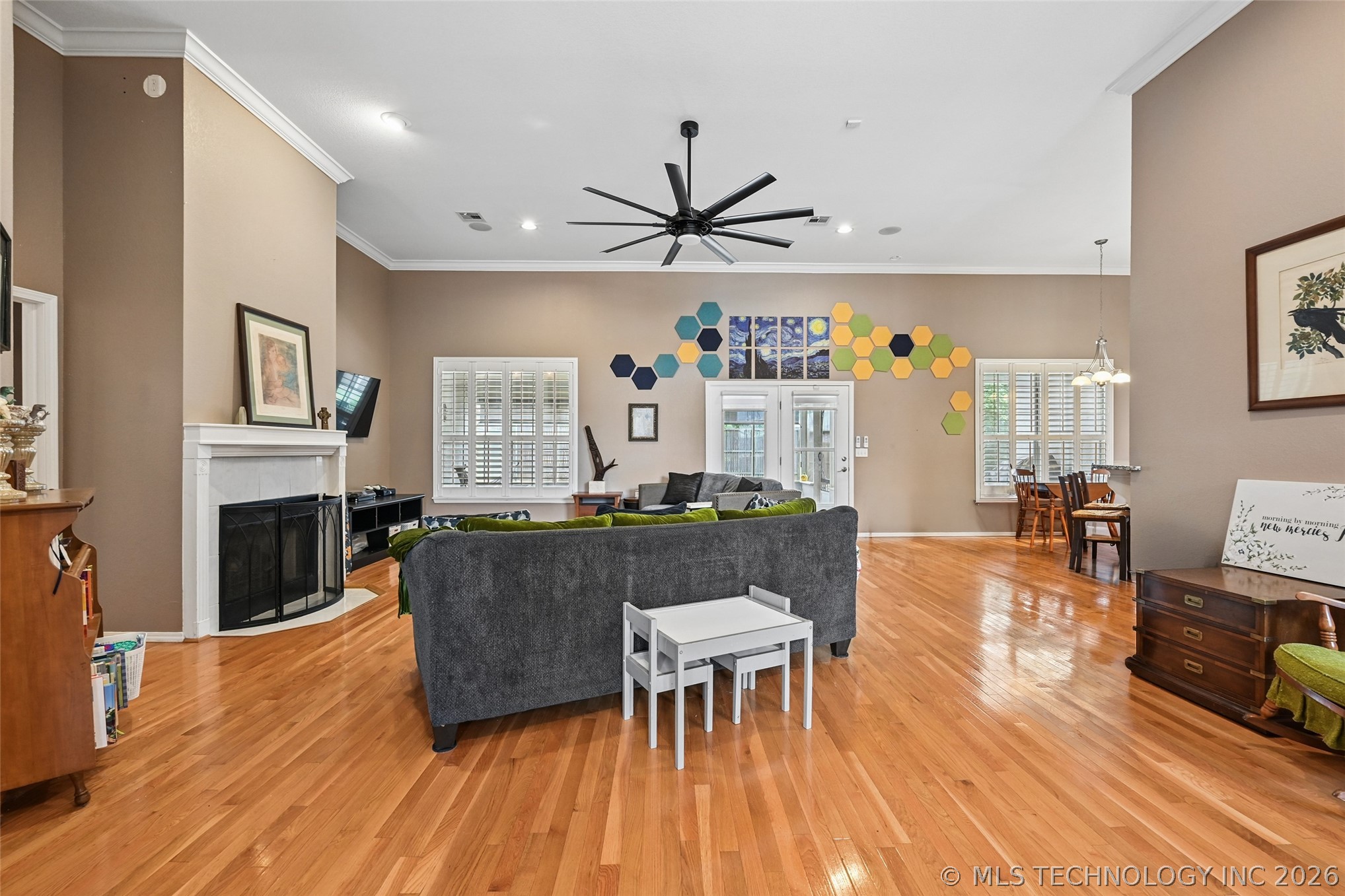 610 W 37th Place Sand Springs OK 74063