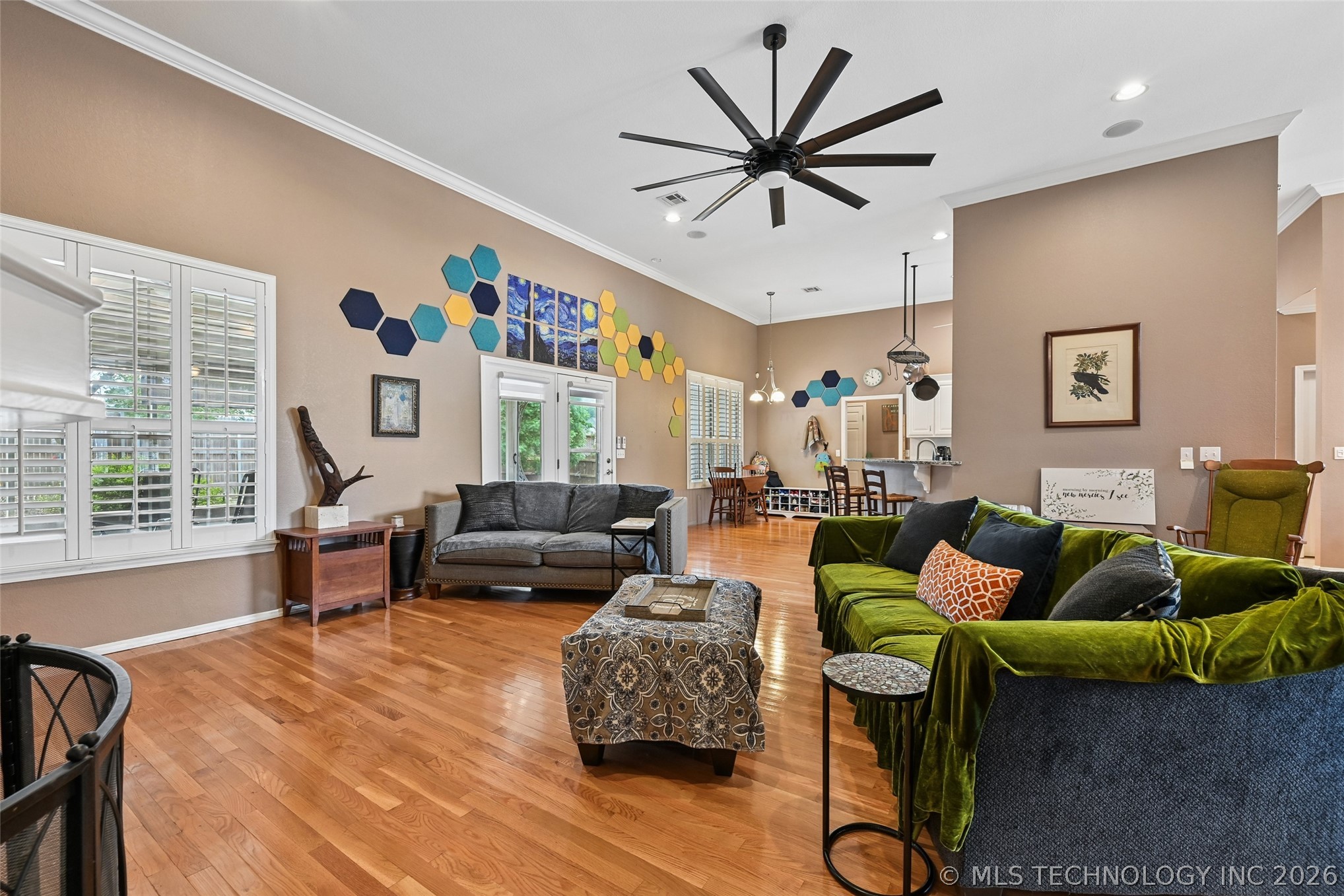 610 W 37th Place Sand Springs OK 74063