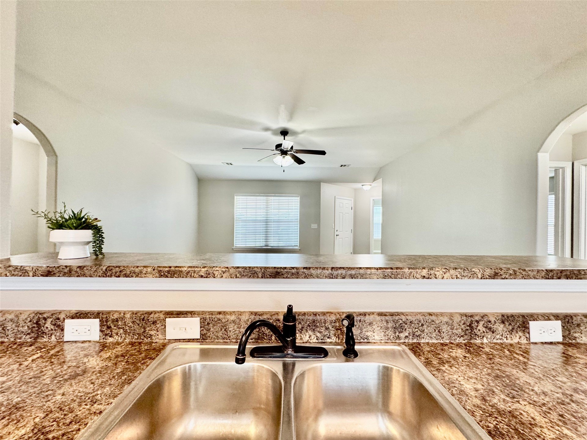 9215 S 253rd Eastavenue Broken Arrow OK 74014