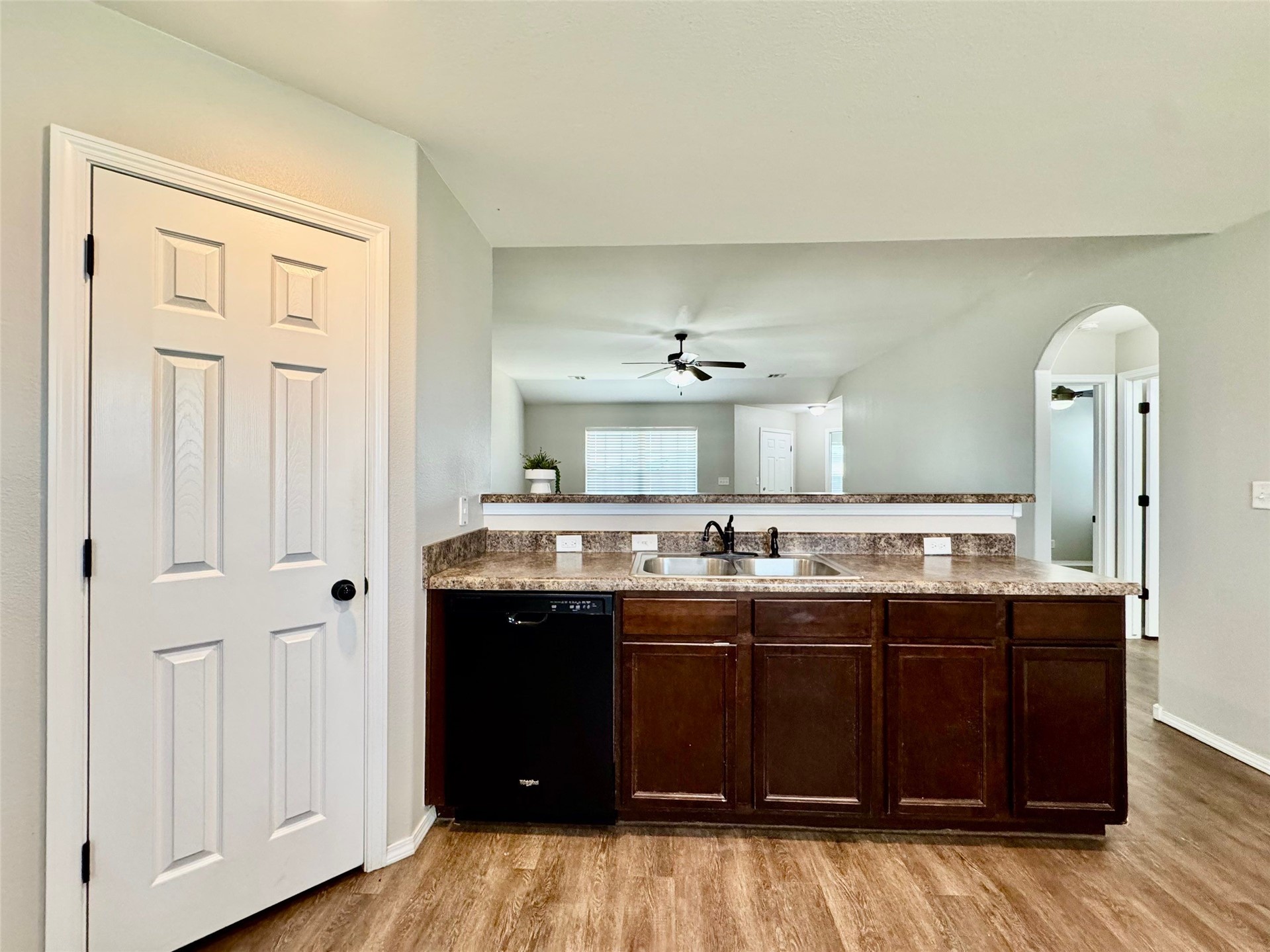9215 S 253rd Eastavenue Broken Arrow OK 74014