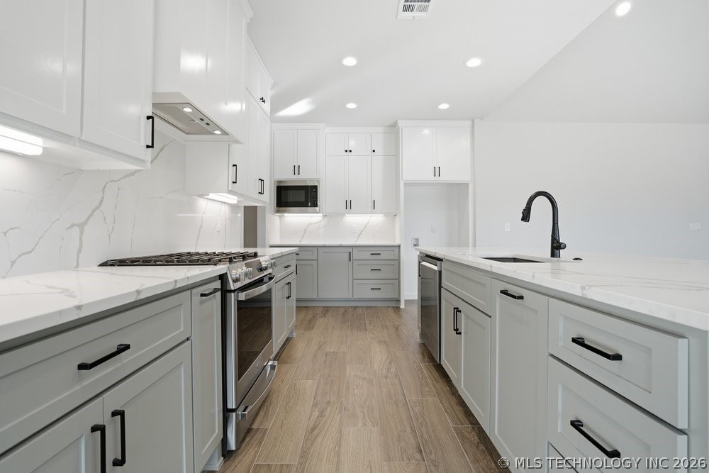 2116 E 45th Circle Sand Springs OK 74063