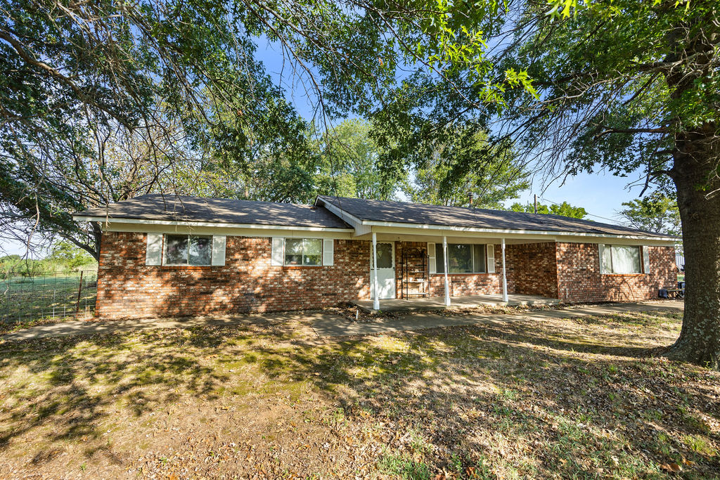 2688 W 627 Chouteau OK 74337