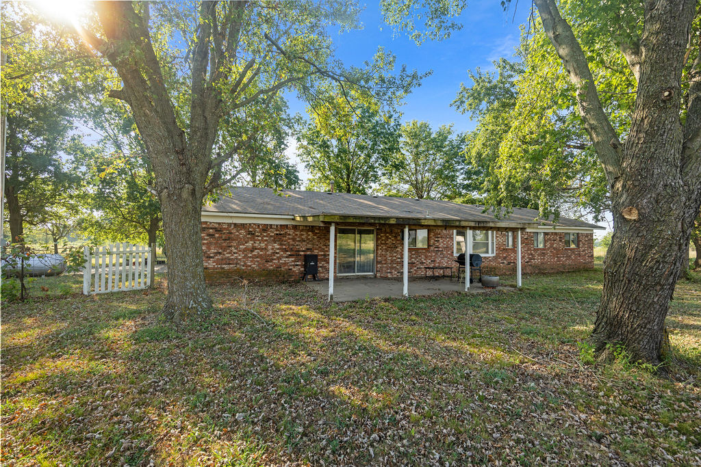 2688 W 627 Chouteau OK 74337