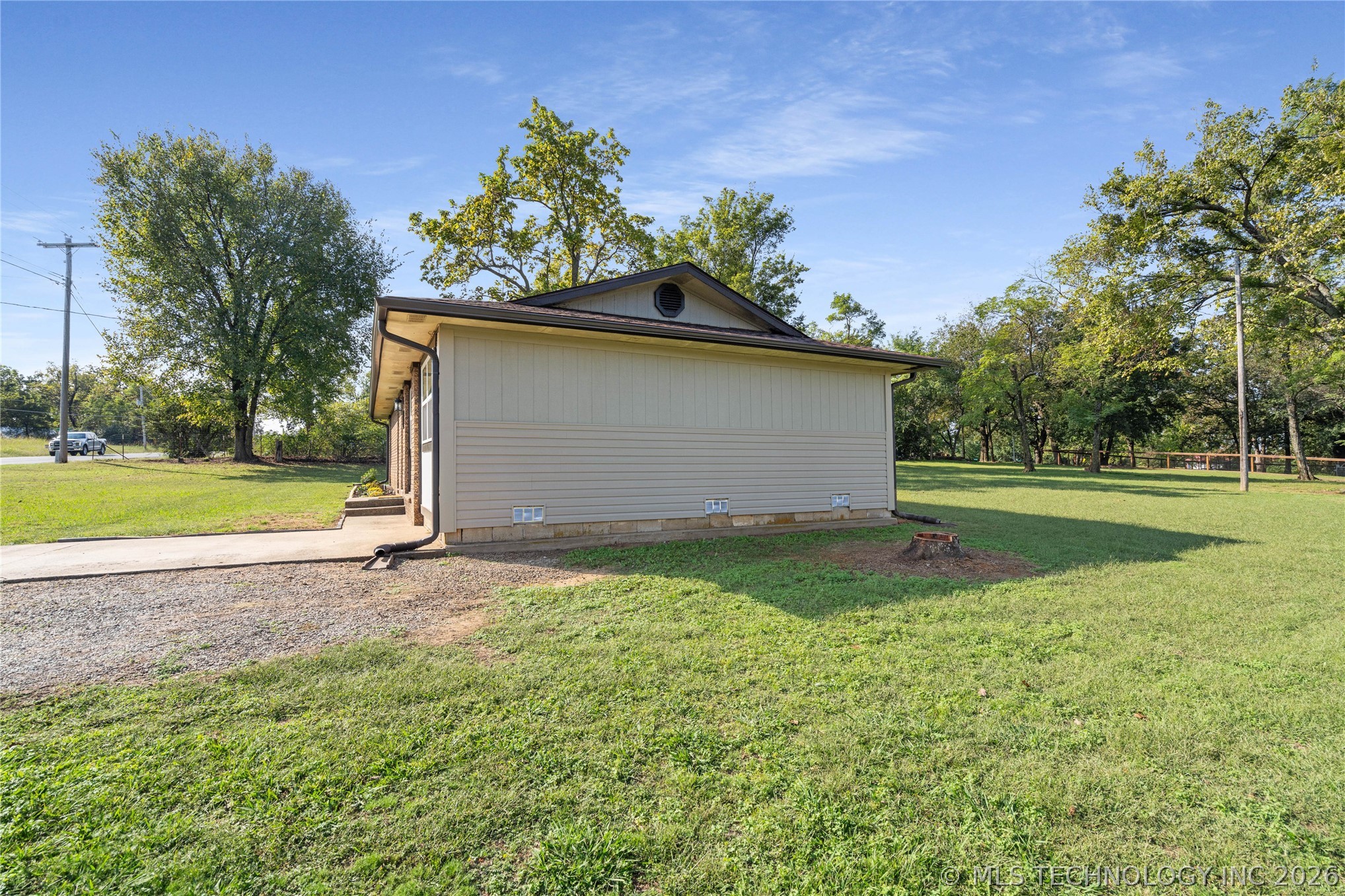 1911 N Maple Street Sallisaw OK 74955