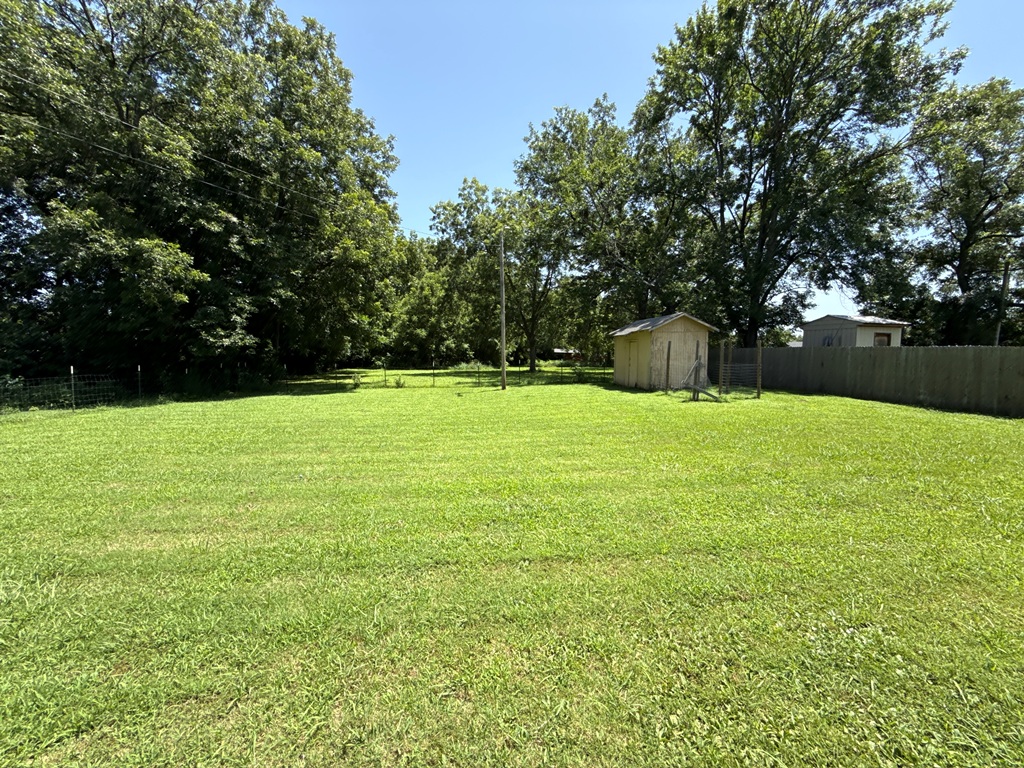 402 S Osage Avenue Beggs OK 74421