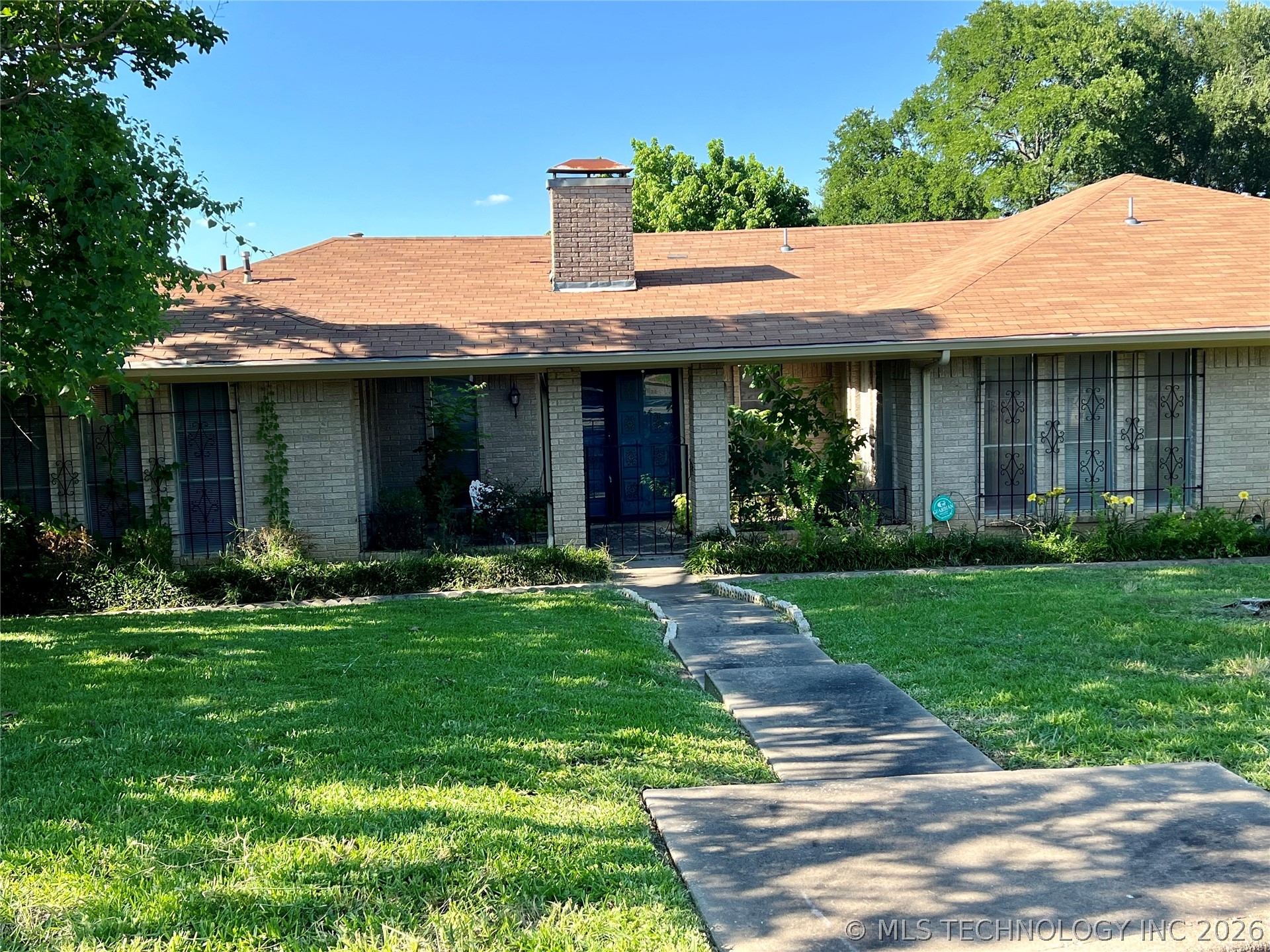 906 Briarwood Place Durant OK 74701