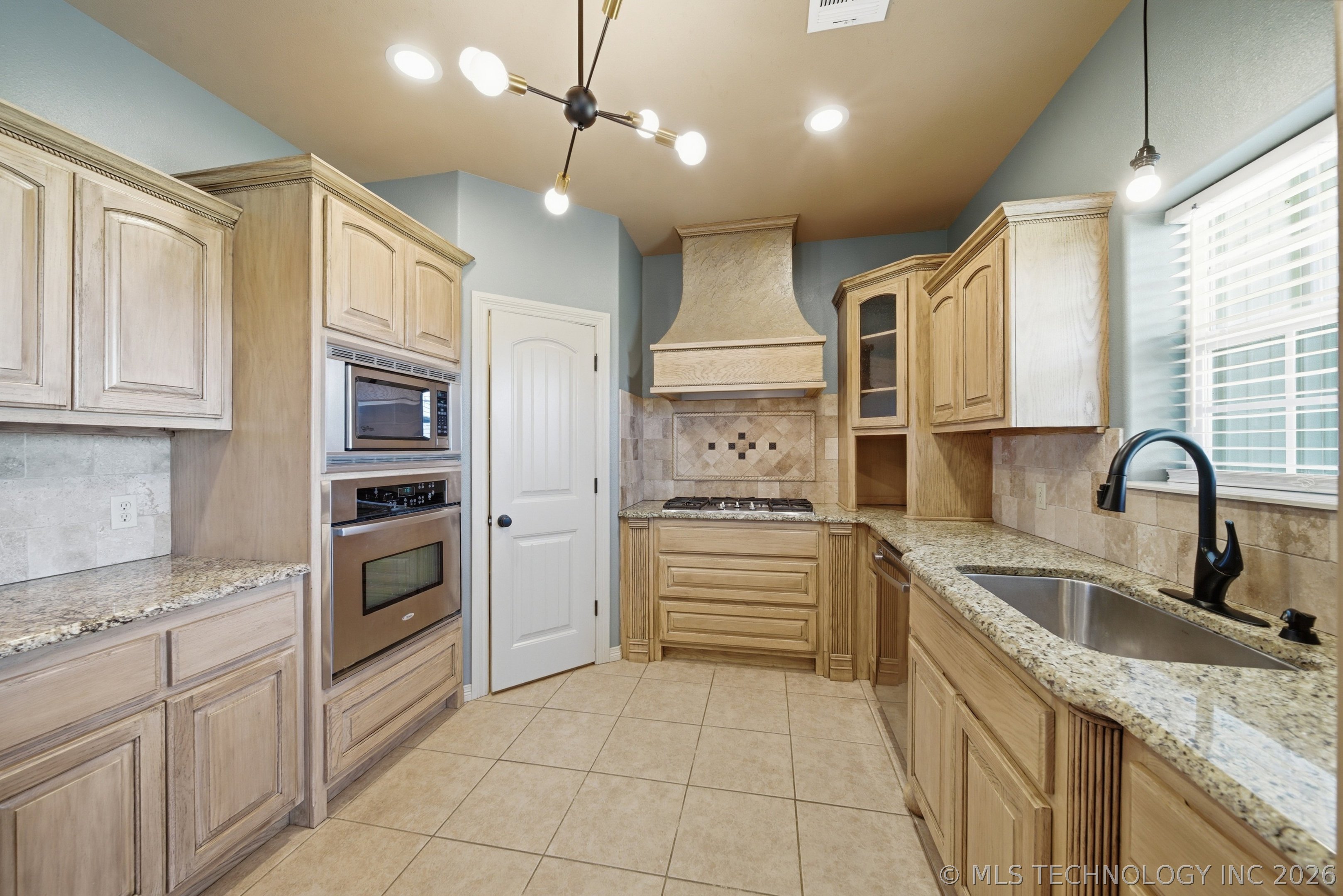 105 Legacy Court Fort Gibson OK 74434