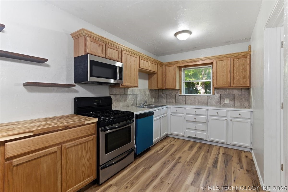 1034 N Gary Place Tulsa OK 74110
