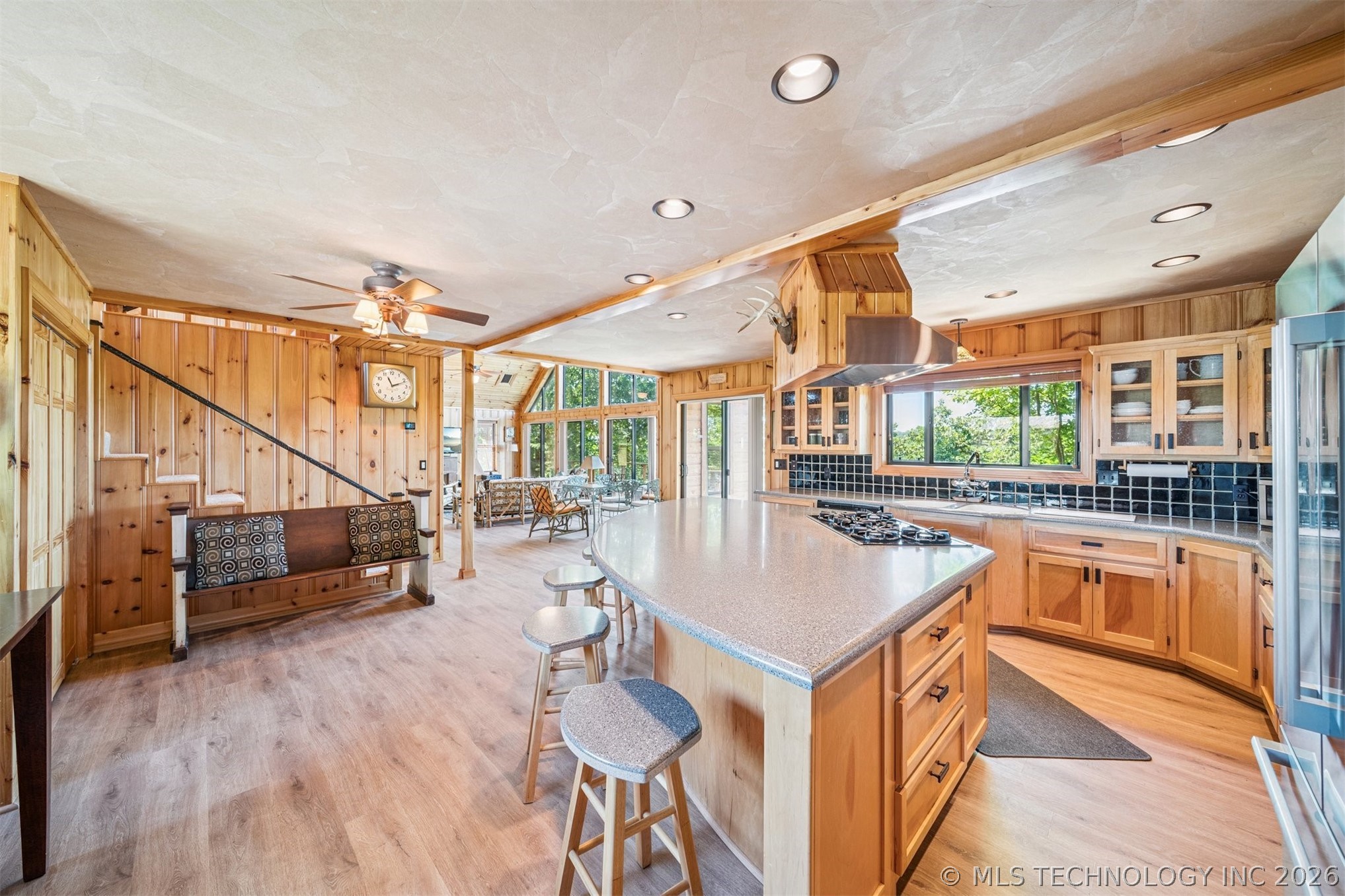 69125 E 252 Road Wyandotte OK 74370