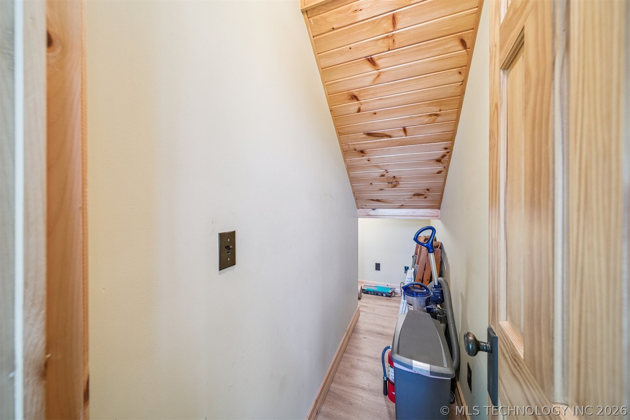 69125 E 252 Road Wyandotte OK 74370