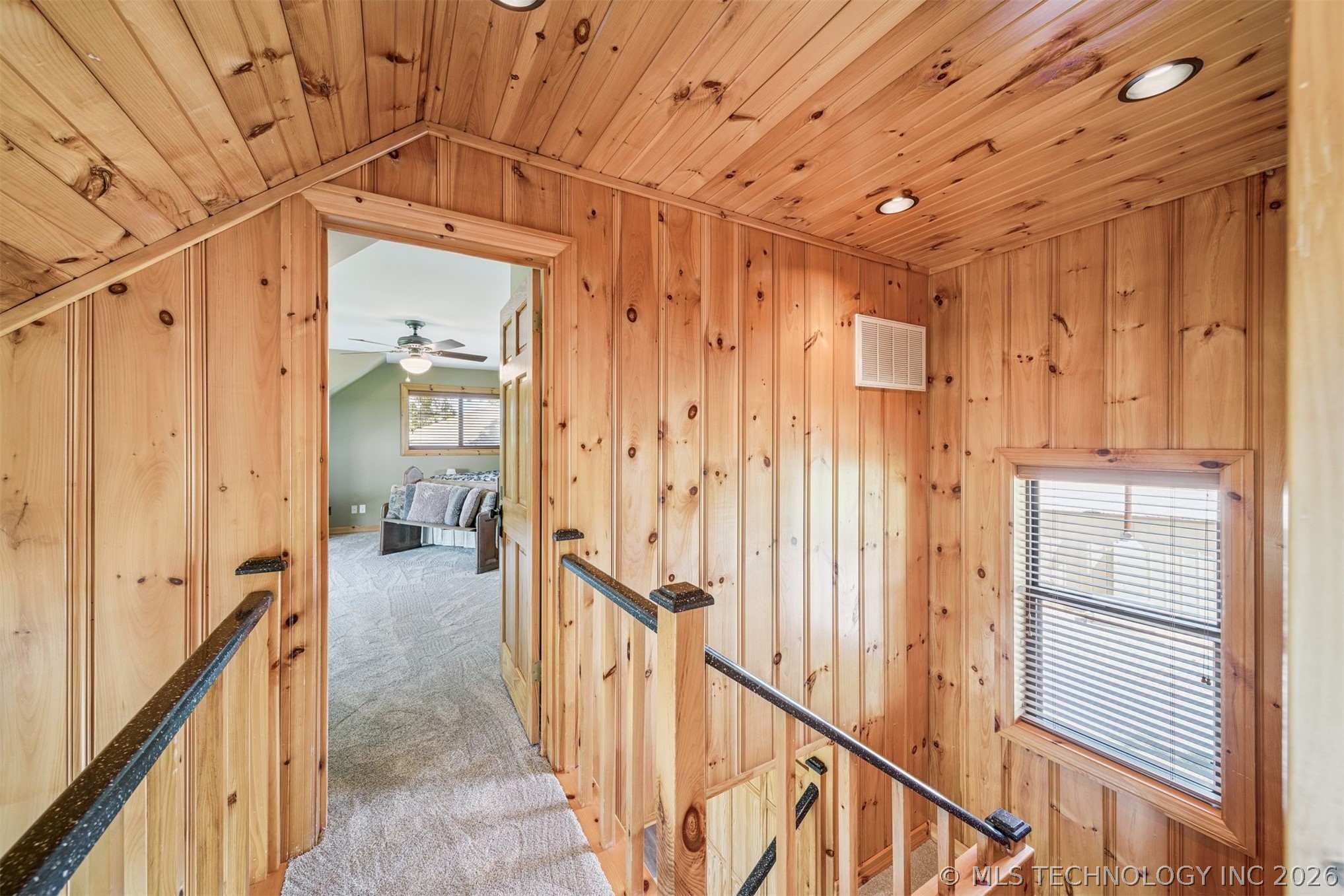 69125 E 252 Road Wyandotte OK 74370