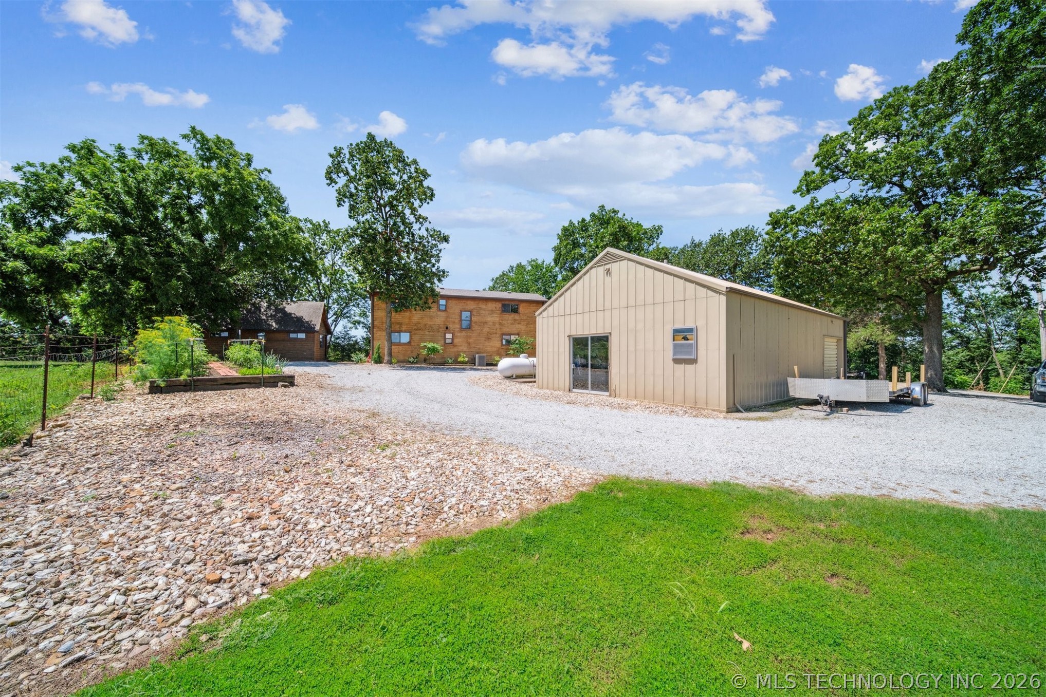 69125 E 252 Road Wyandotte OK 74370