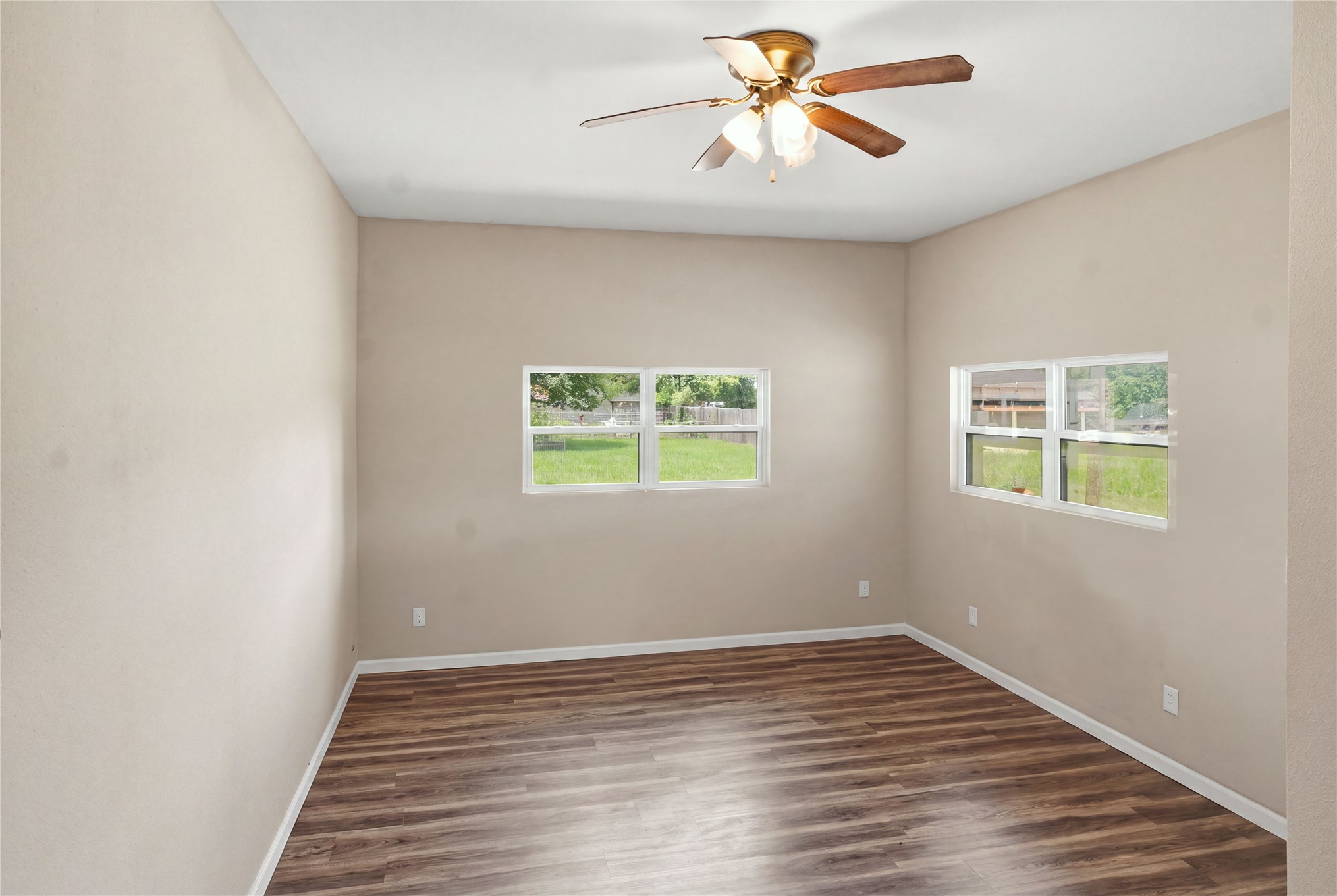 720 W Walnut Street Stilwell OK 74960