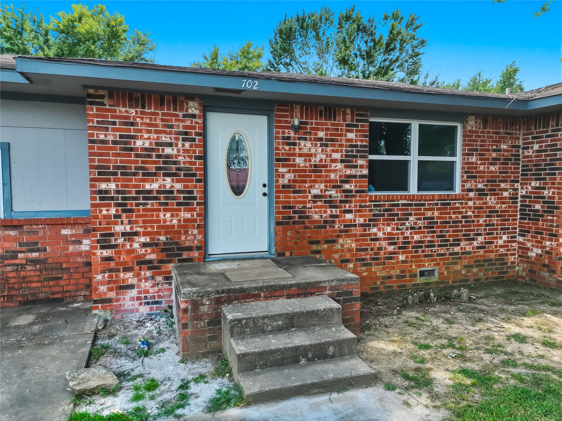 720 W Walnut Street Stilwell OK 74960