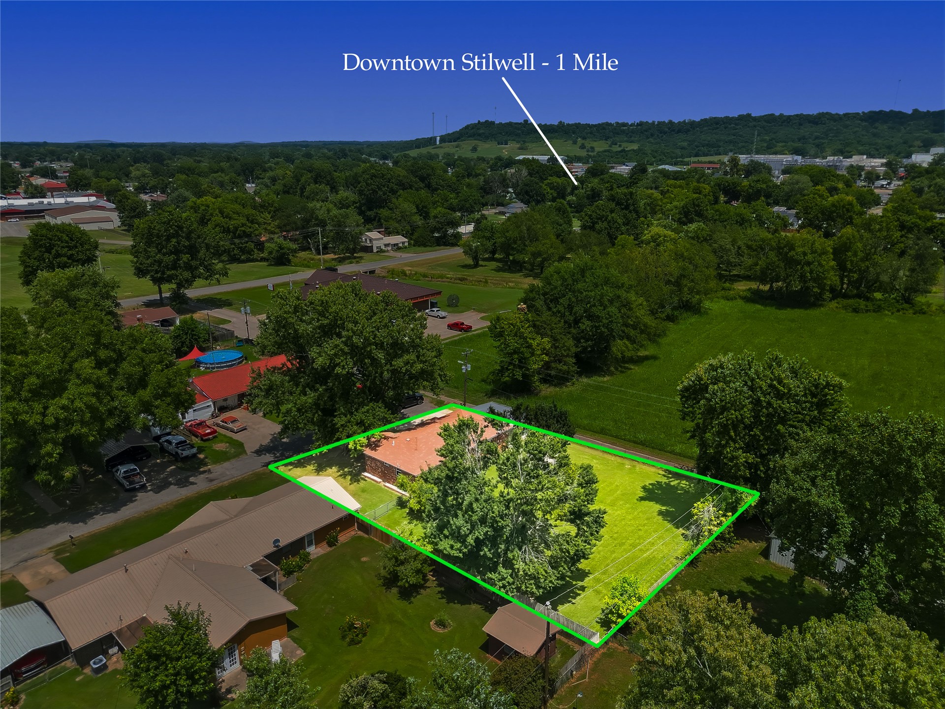 720 W Walnut Street Stilwell OK 74960