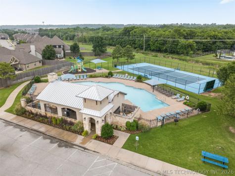 4206 S 168th Place E Tulsa OK 74134