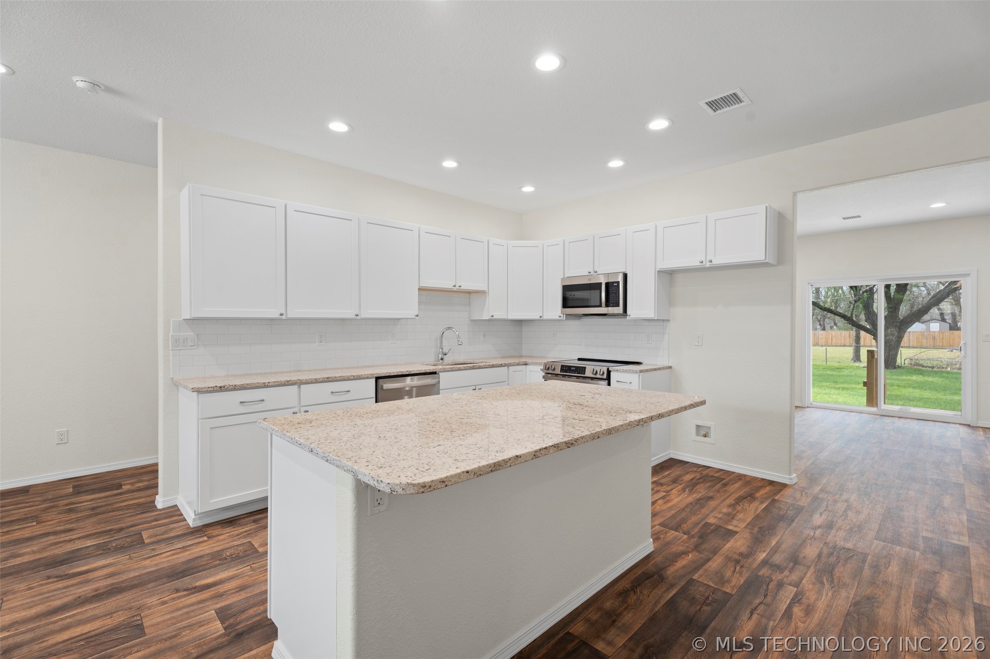 517 W Clyde Avenue Vinita OK 74301
