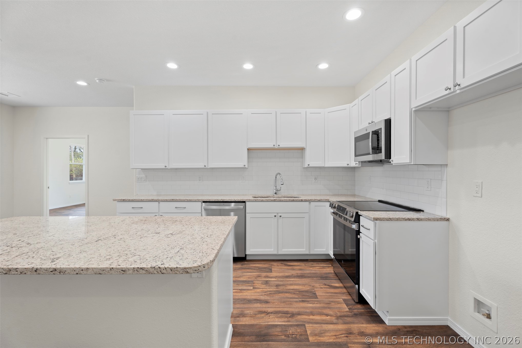 517 W Clyde Avenue Vinita OK 74301