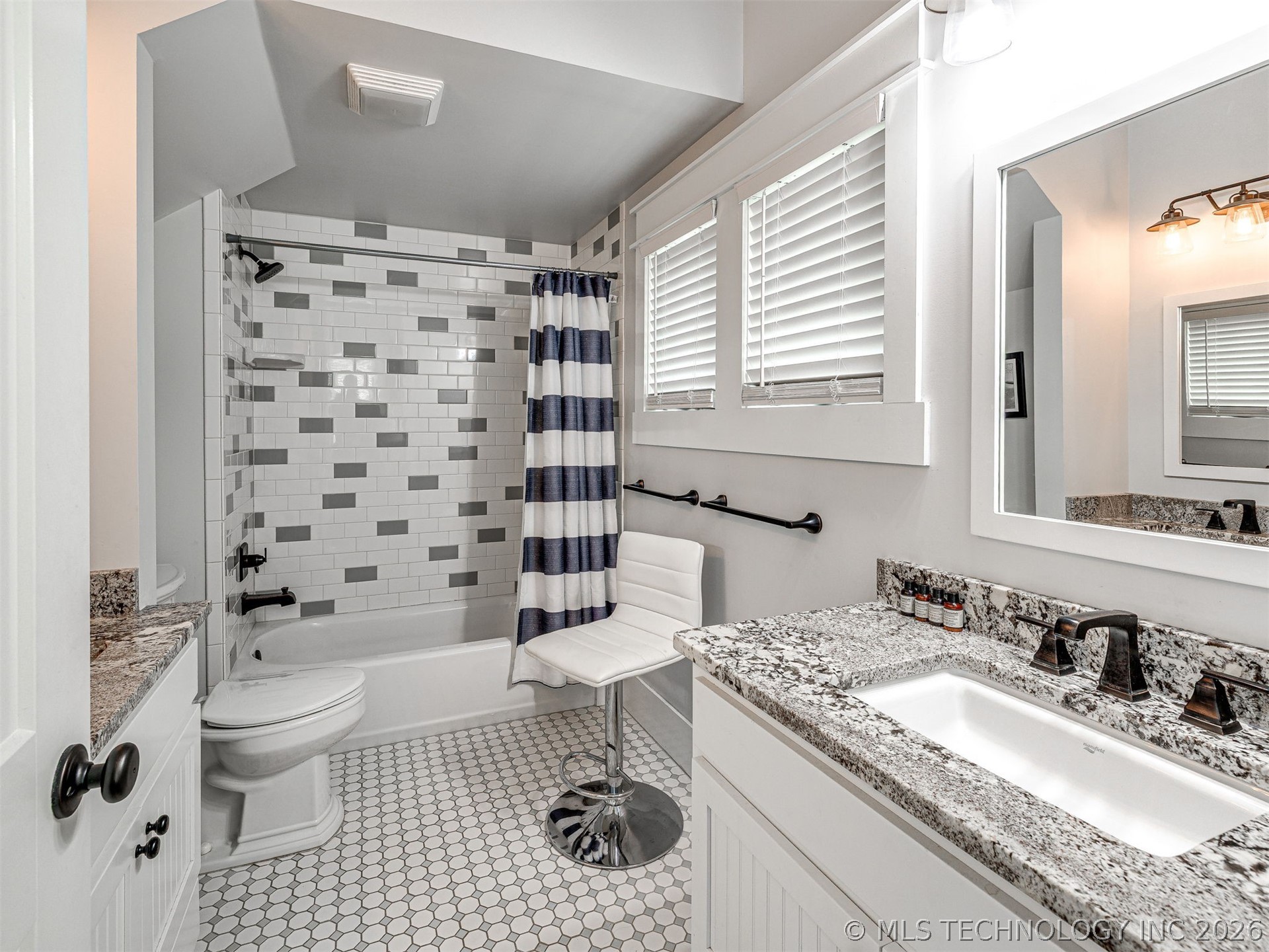 76 Lower Green Way Carlton Landing OK 74432