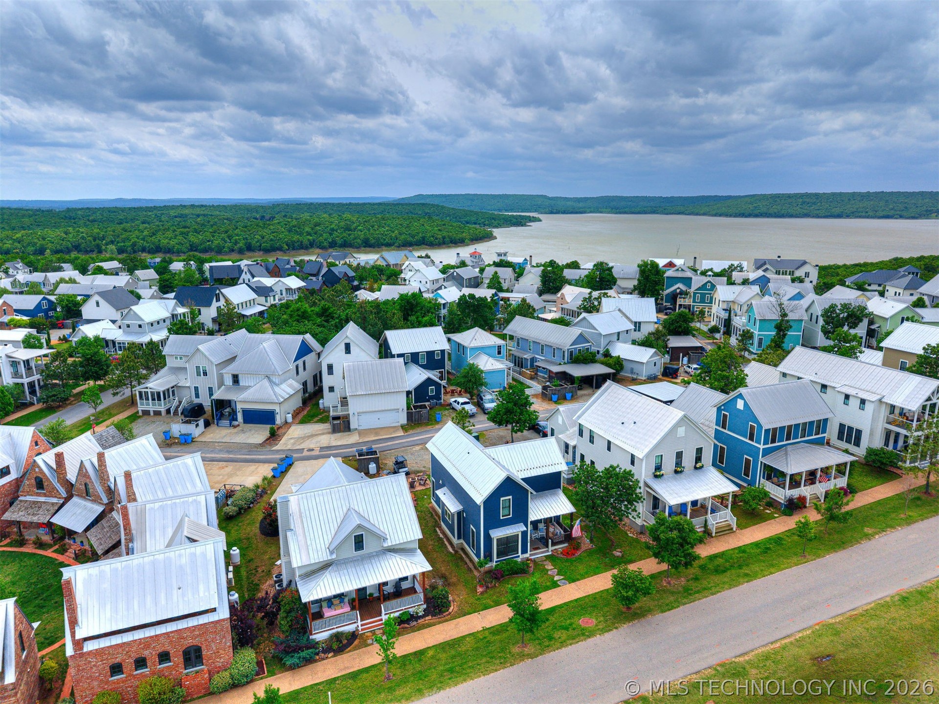 76 Lower Green Way Carlton Landing OK 74432