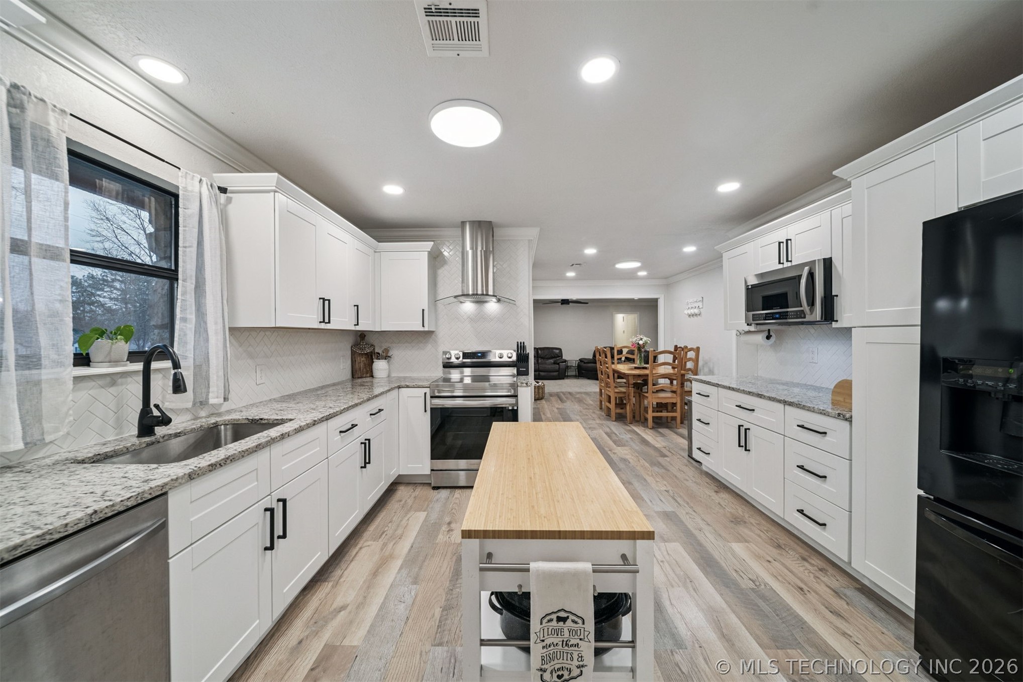24465 S Orange Cove Claremore OK 74019