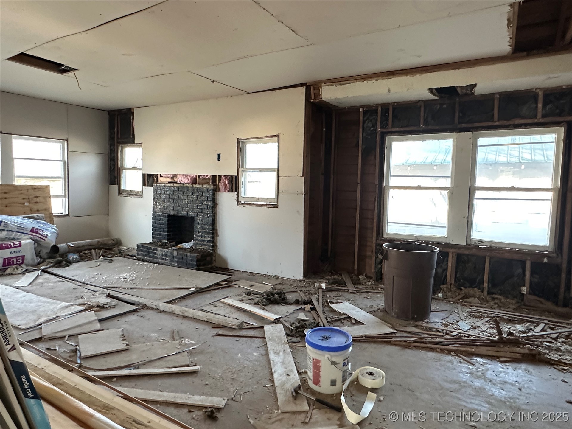 907 S Creek Avenue Okmulgee OK 74447