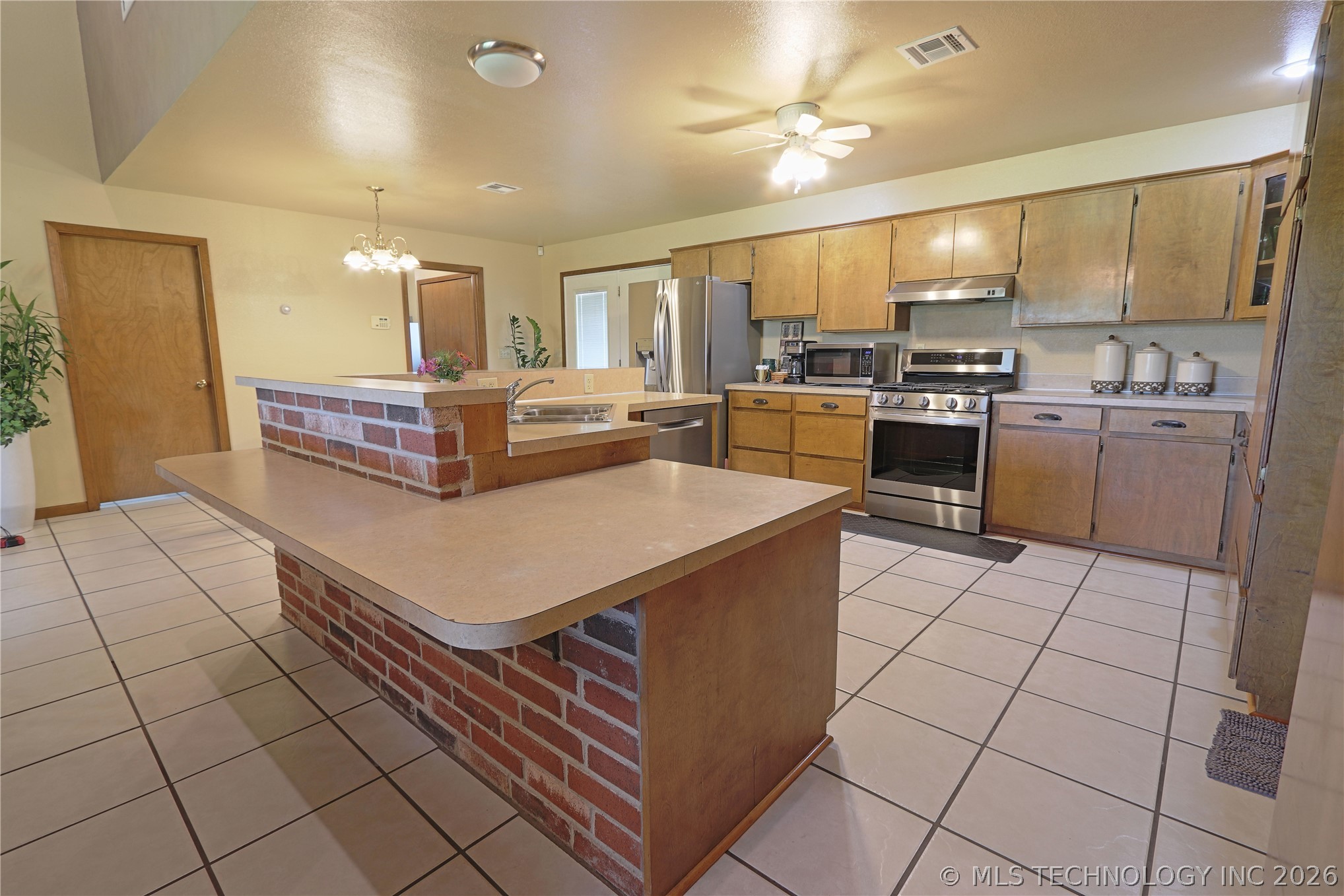 29783 E 770 Road Wagoner OK 74467