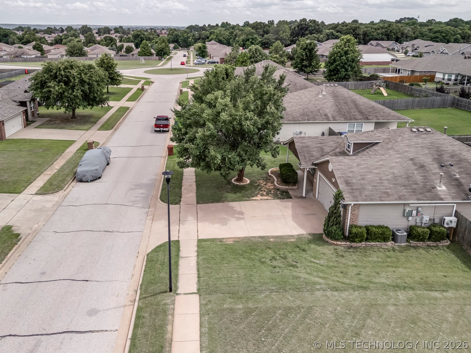 7308 S Gardenia Avenue Broken Arrow OK 74011