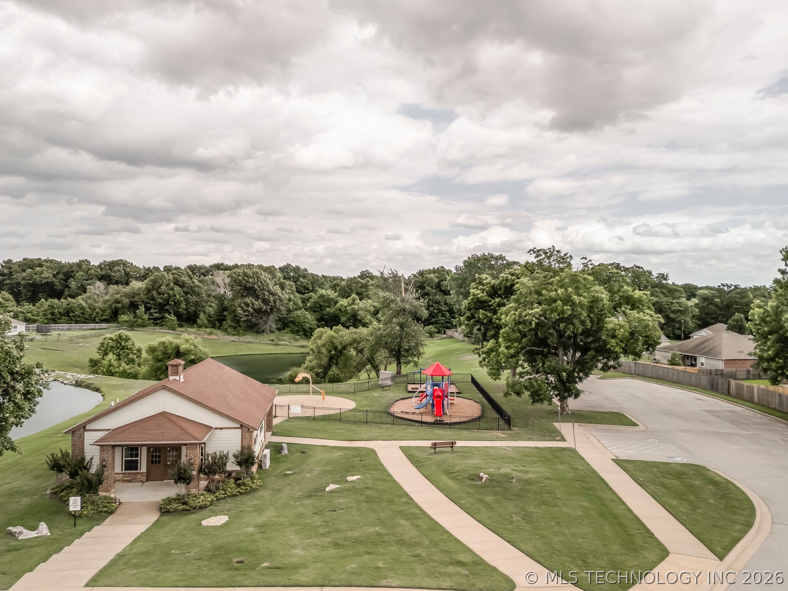 7308 S Gardenia Avenue Broken Arrow OK 74011