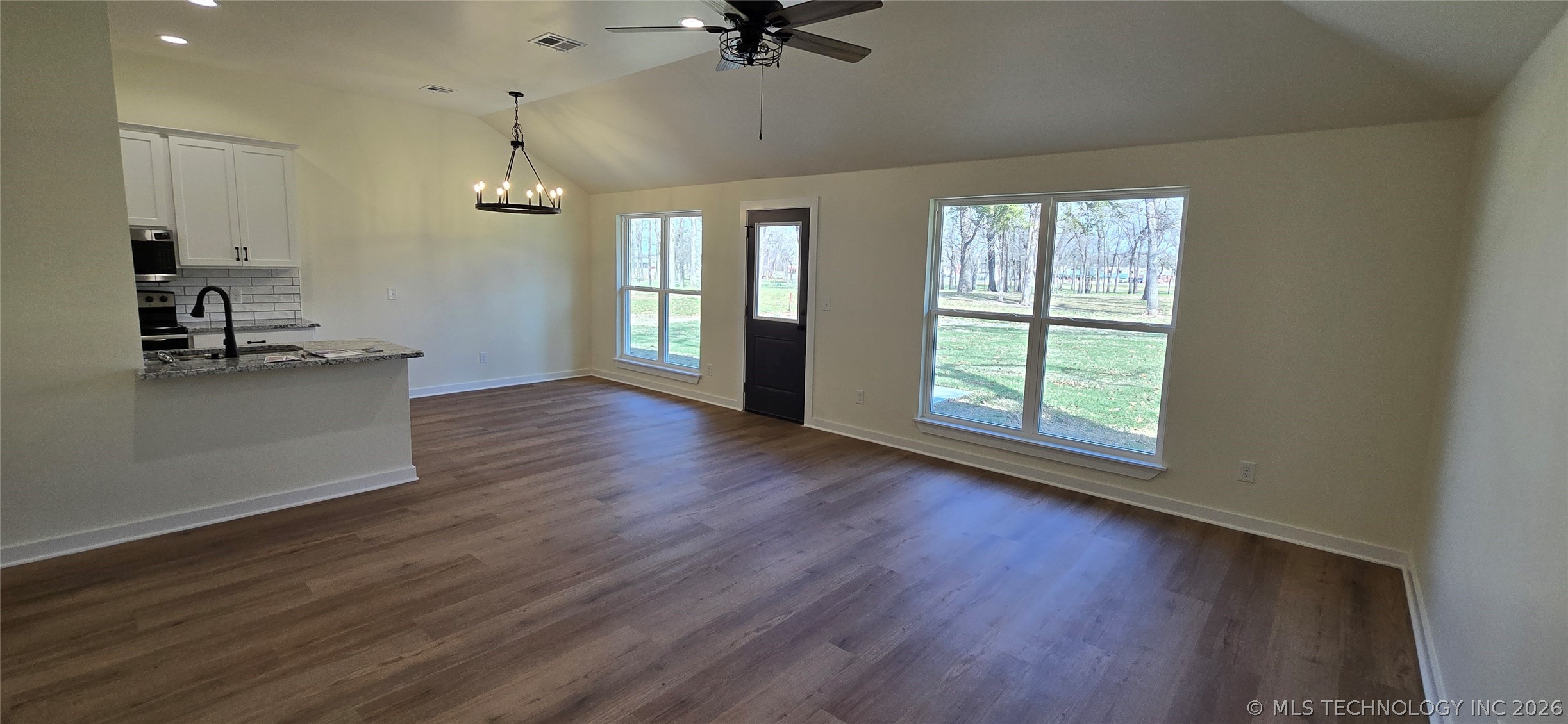 529 E Oak Tree Avenue Perkins OK 74059