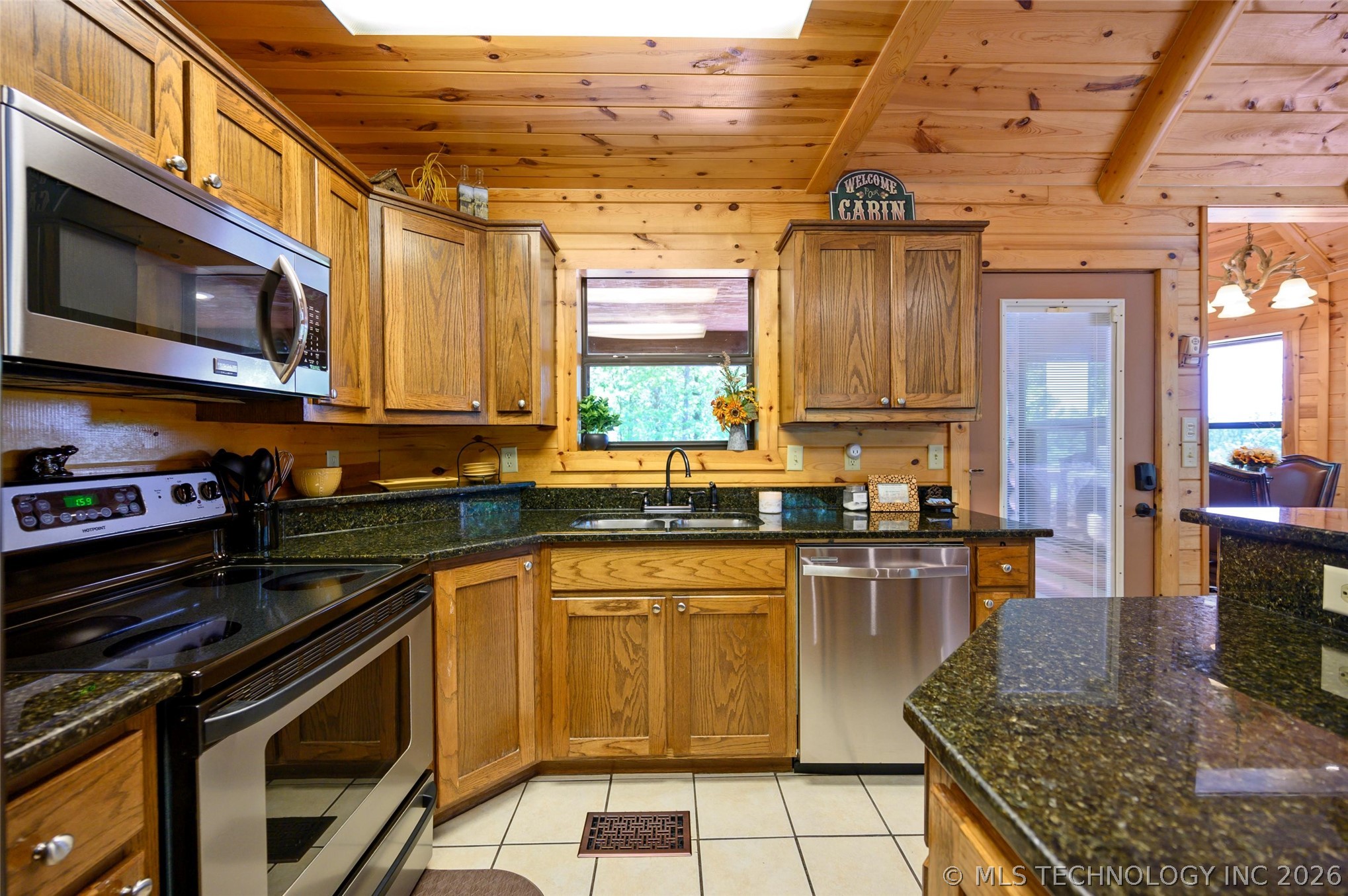 475 Southern Hills Circle Broken Bow OK 74728