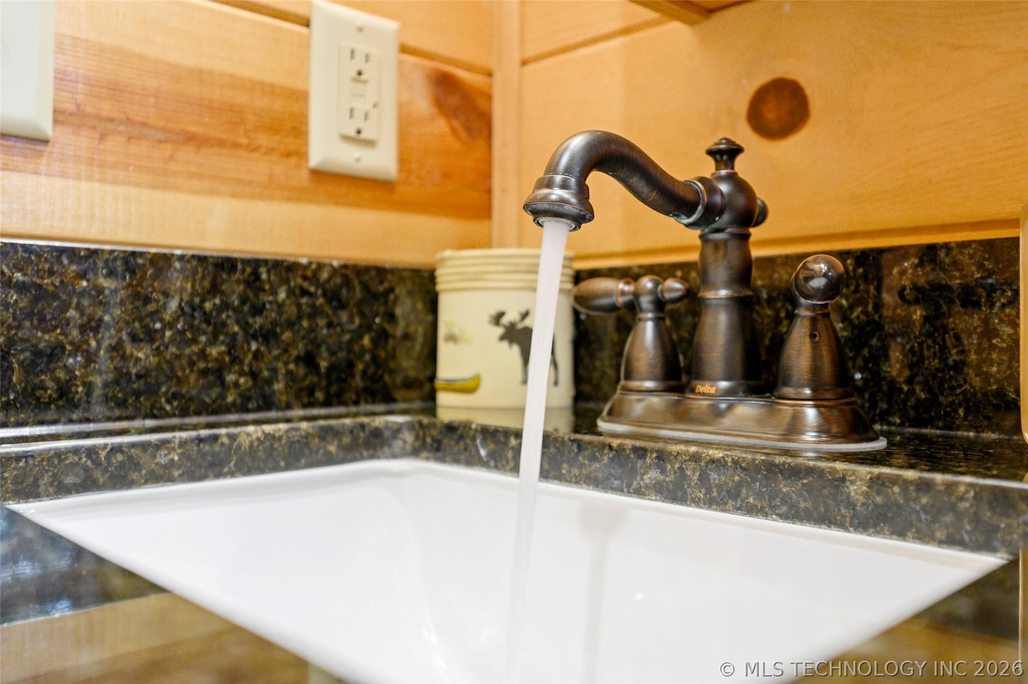 475 Southern Hills Circle Broken Bow OK 74728